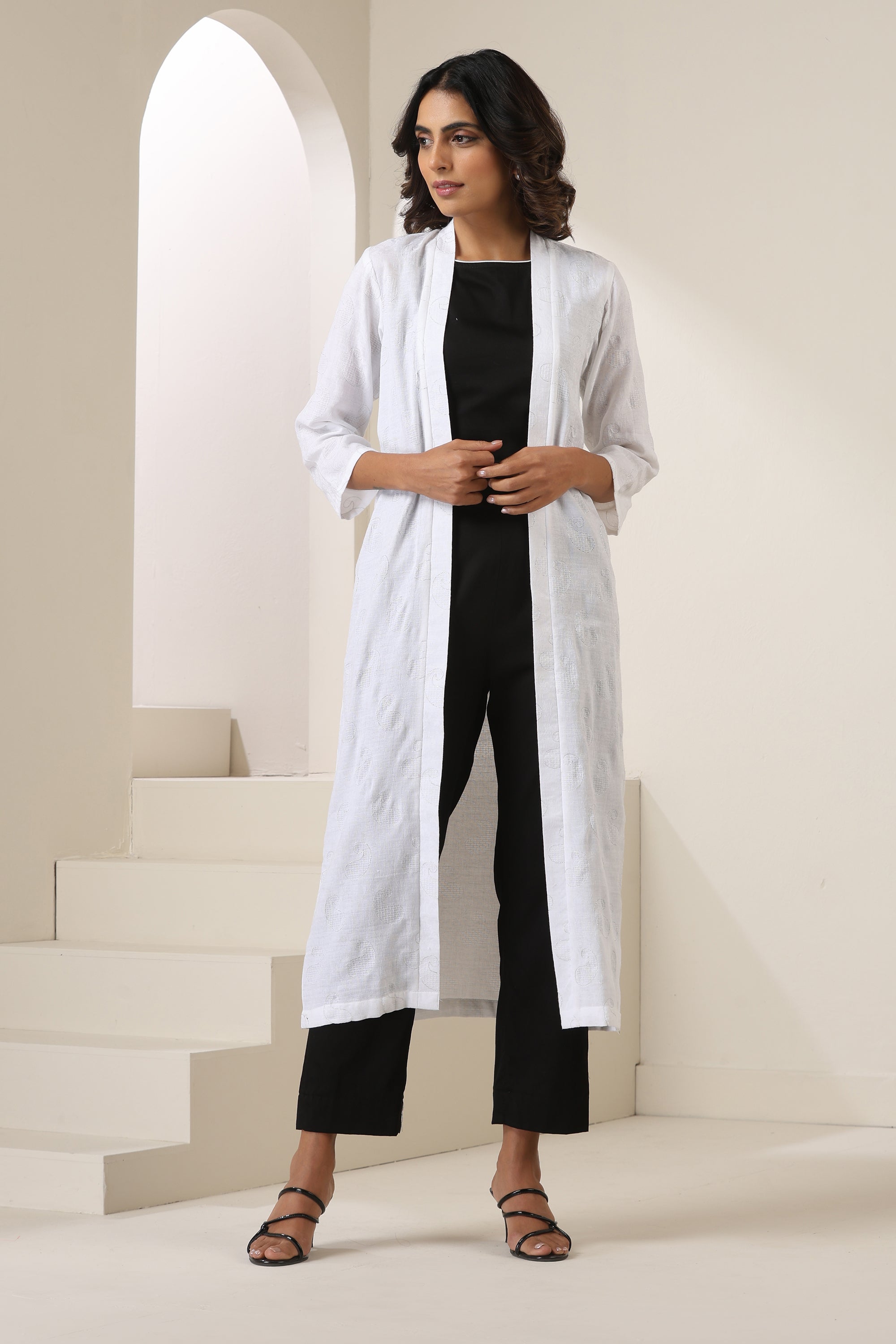 Ayesha Black & White Cape Set