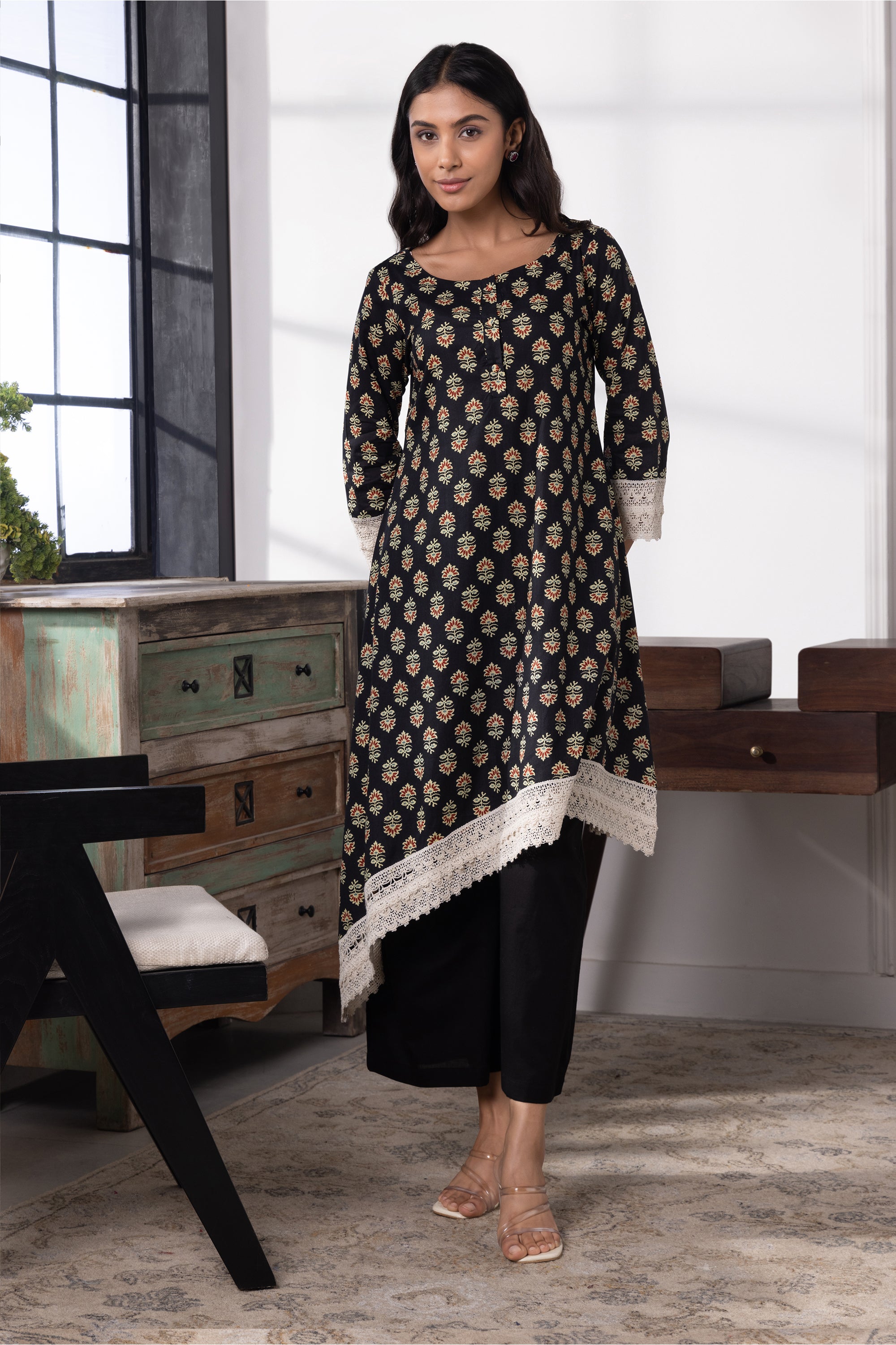 Davina Black Hand Block Cotton Kurta Set