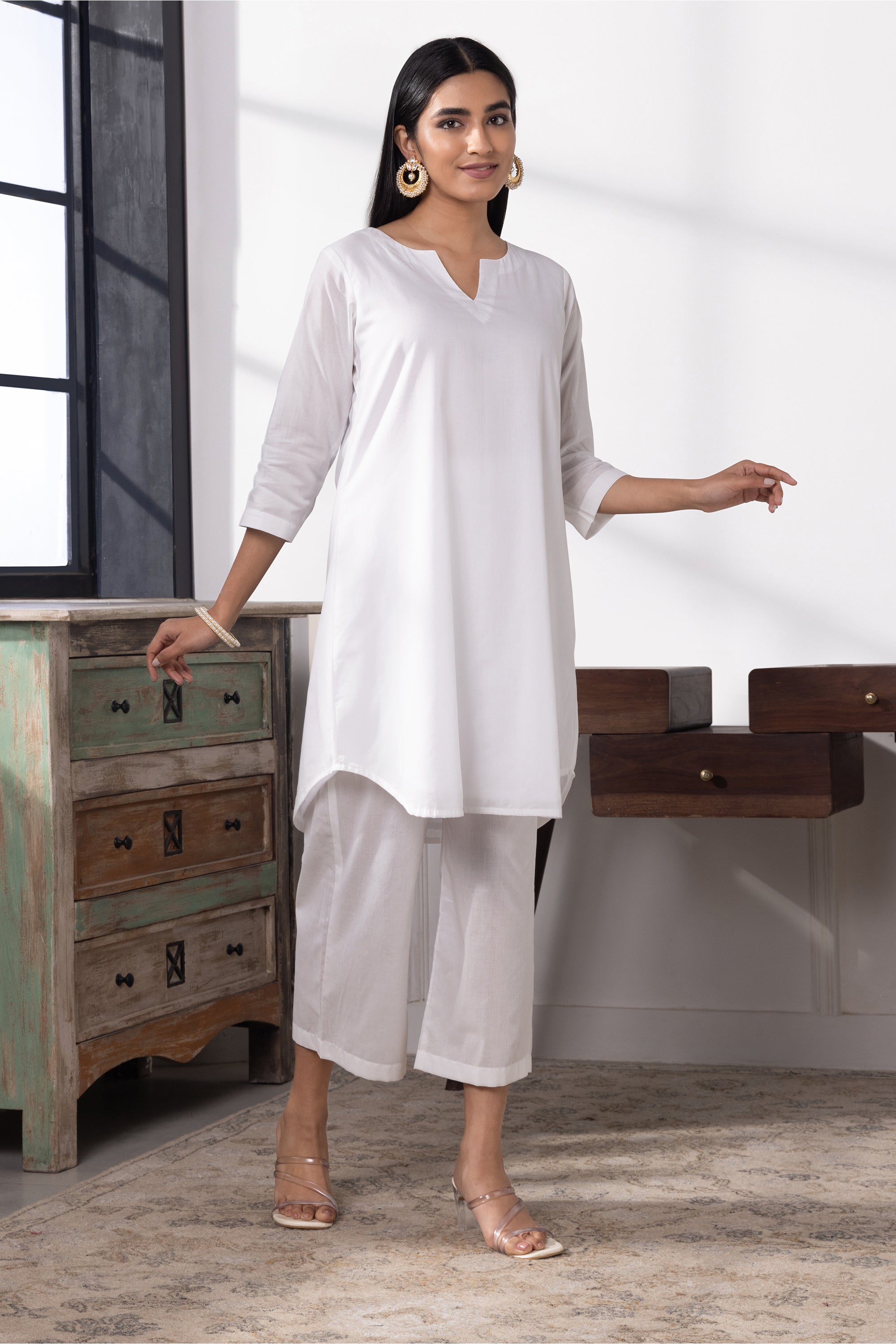 Cheryl White Mulmul Kurta Set