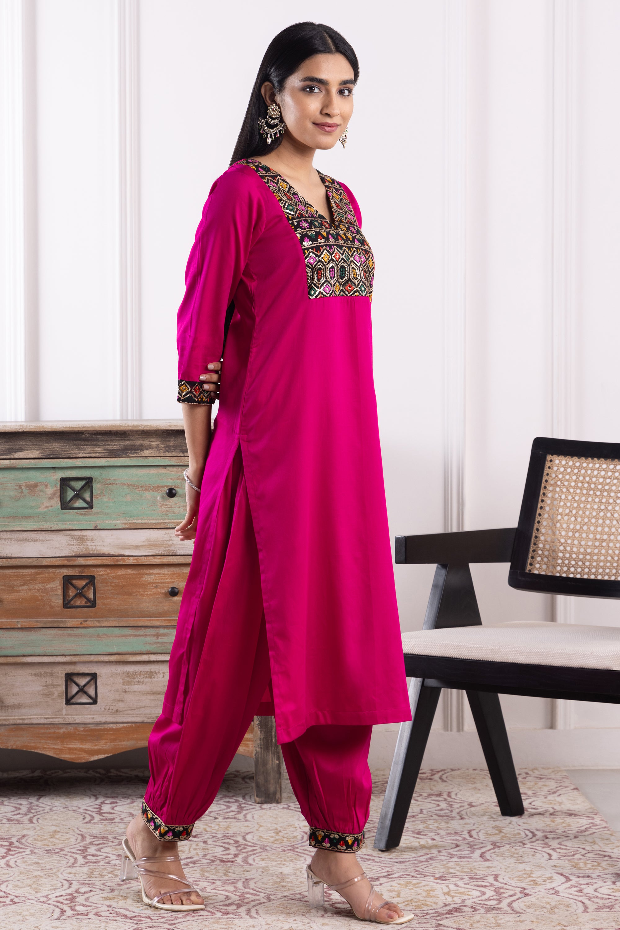 Bella Magenta & Black Cotton Kurta Set