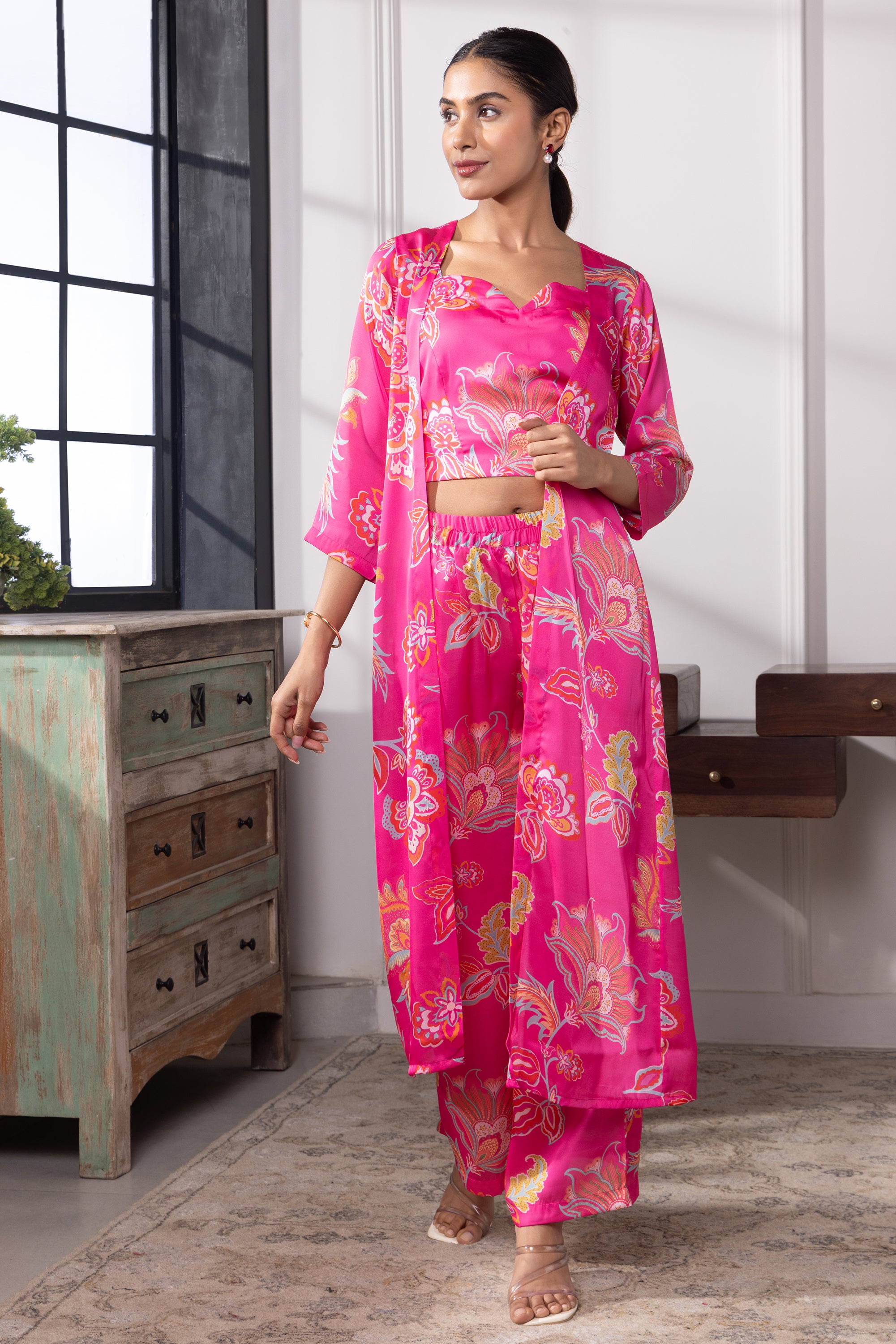 Evelyn Pink Silk Cape Set