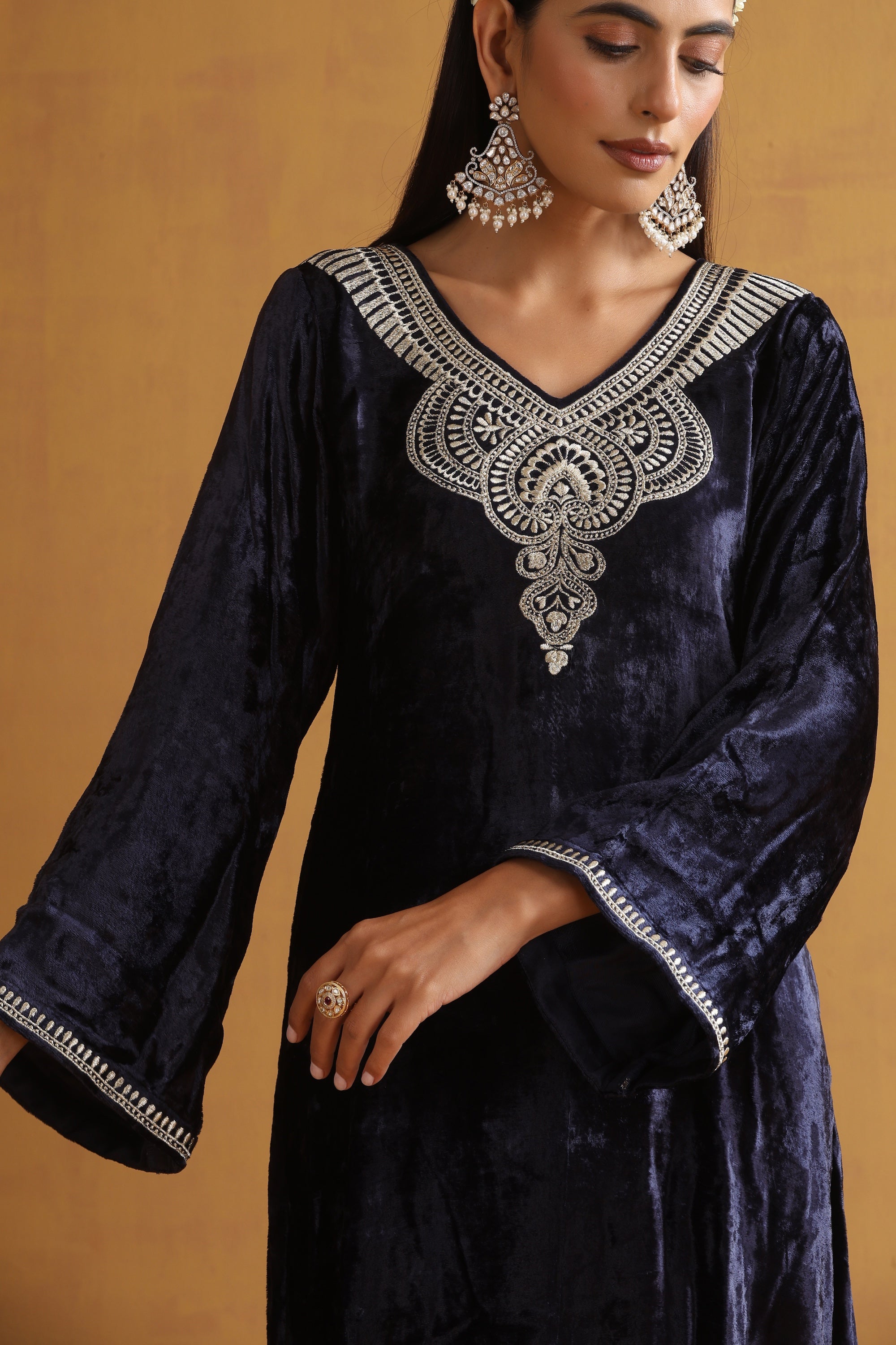Svara Navy Blue Embroidered Kaftan