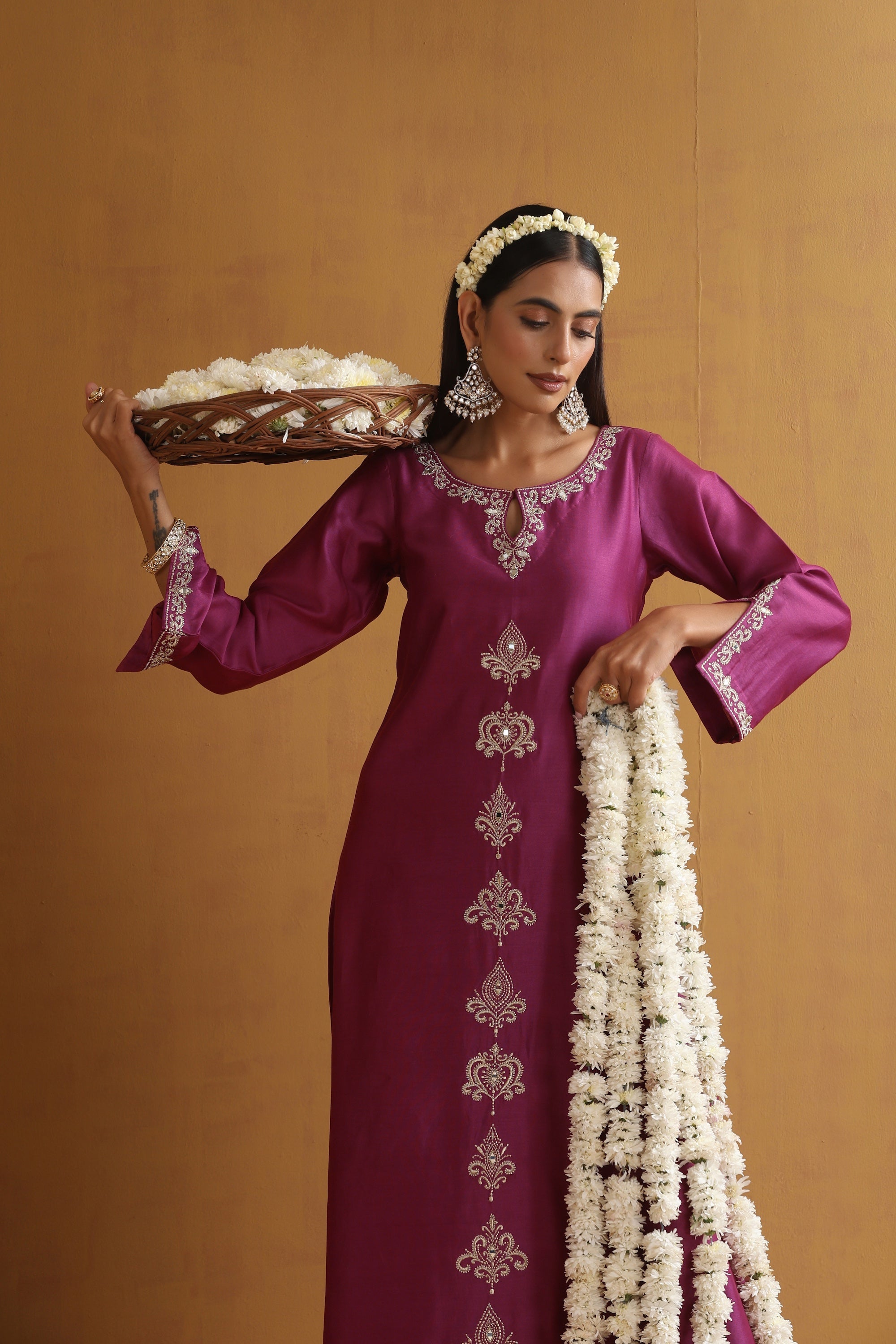 Mahira Wine Embroidered Kaftan