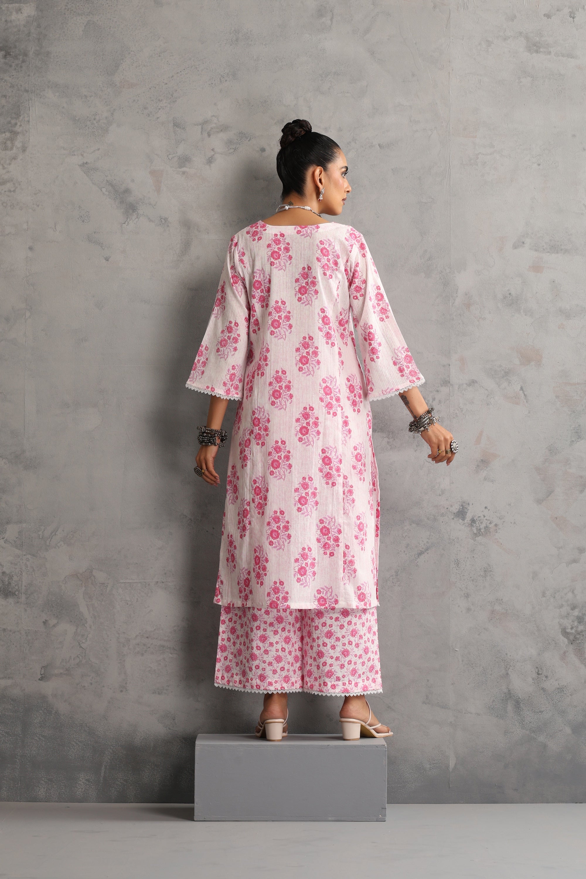 Esme Pink Floral Kurta Set
