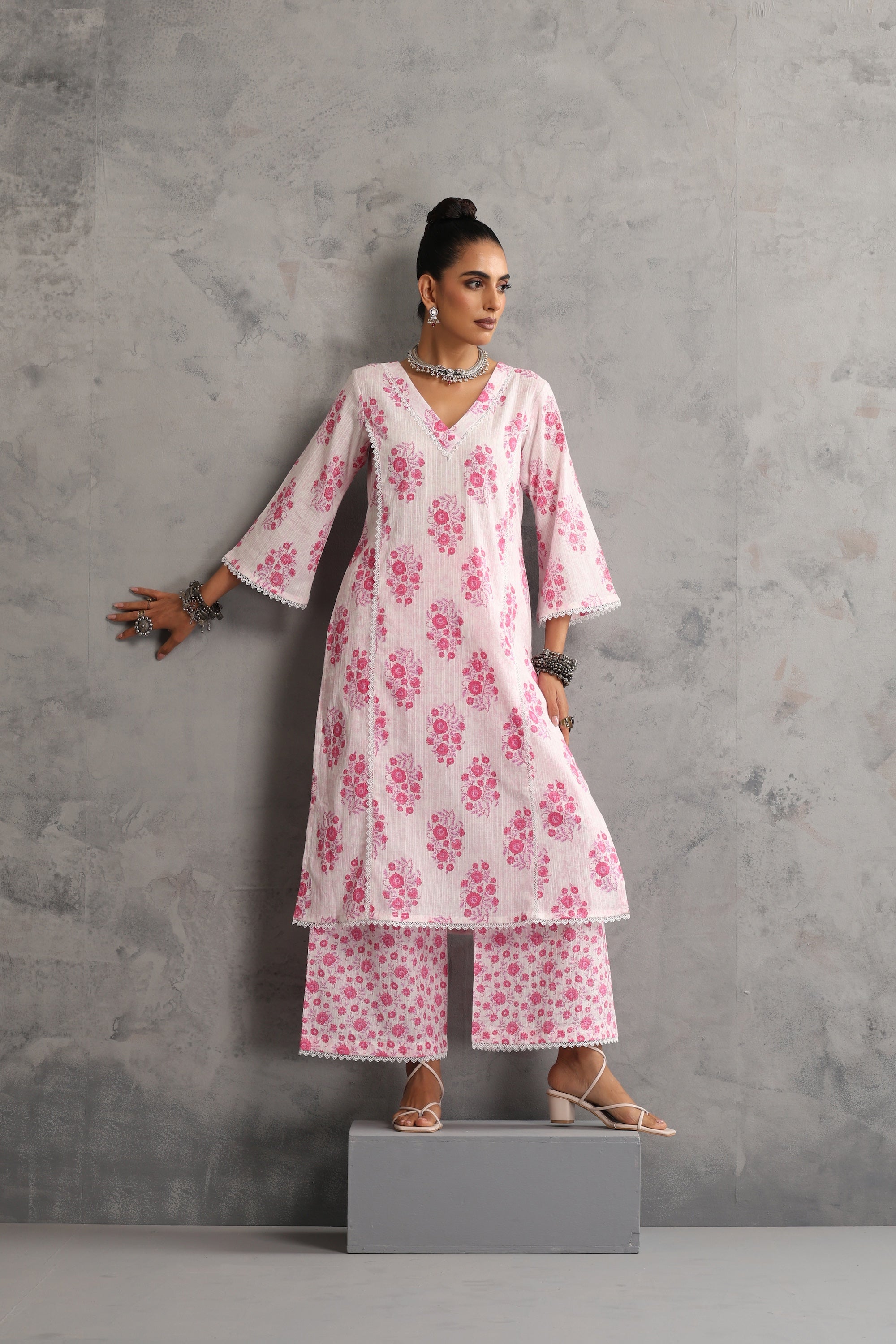 Esme Pink Floral Kurta Set