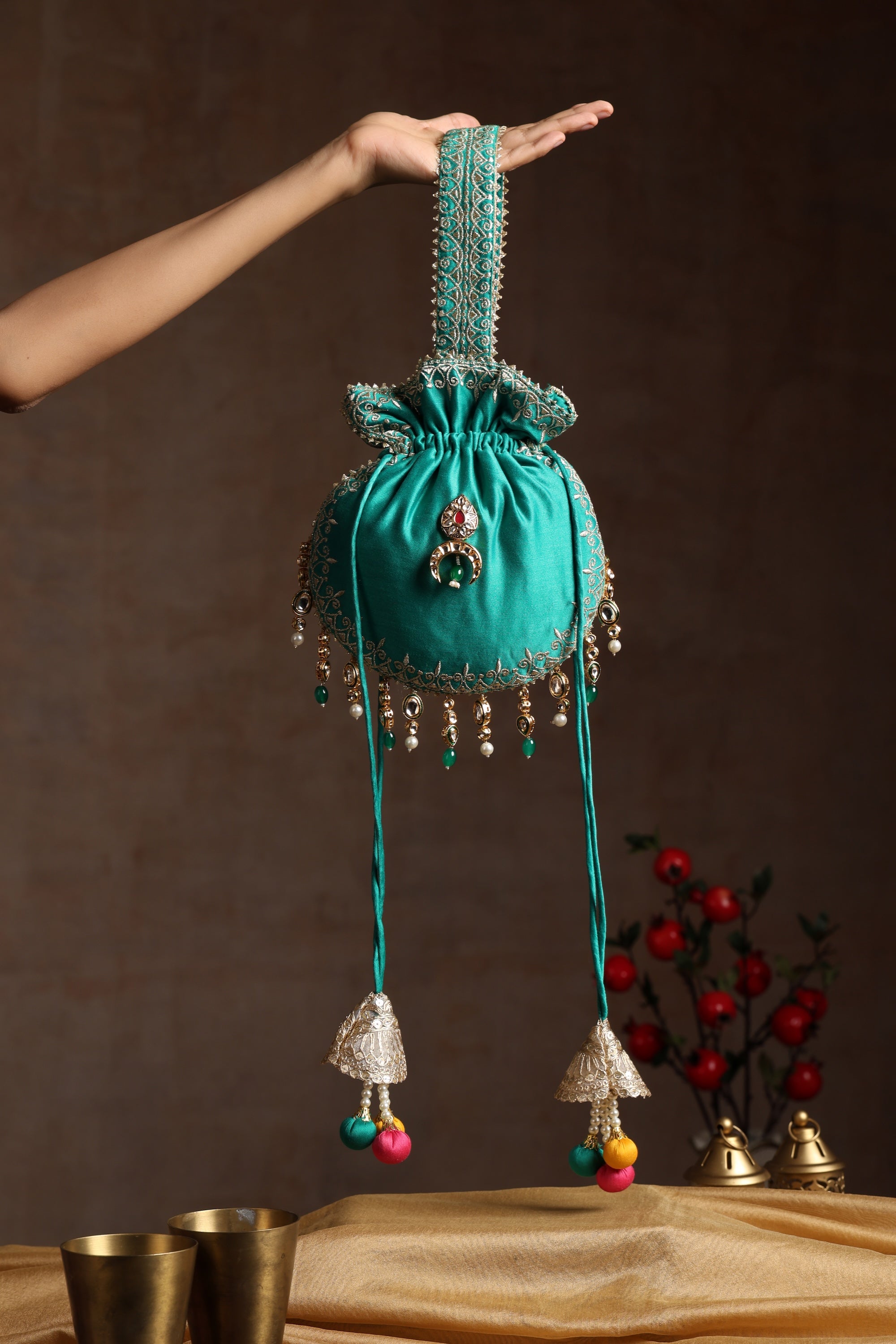 Sui Kala Mehfil Green Embroidered Potli Bag