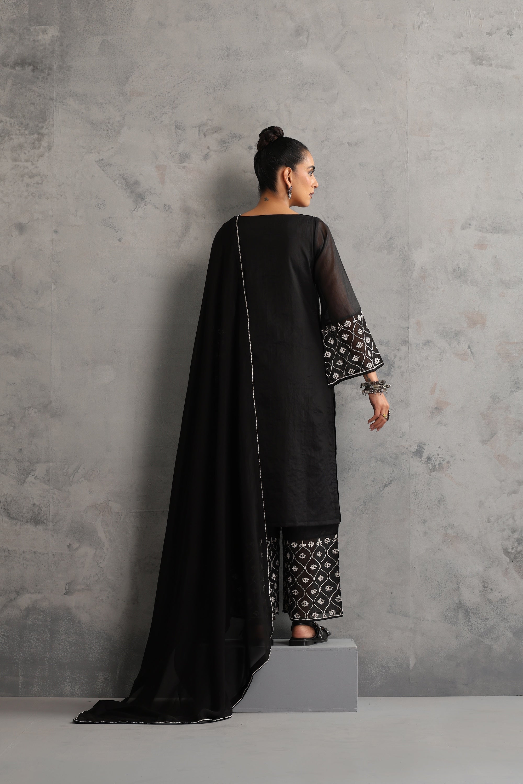 Yuvina Black Embroidered Kurta Set with Dupatta