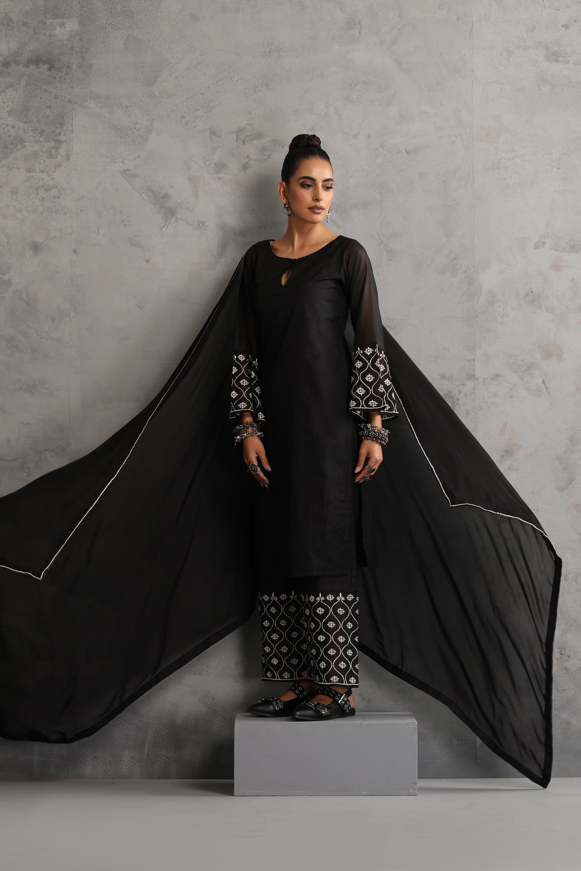 Yuvina Black Embroidered Kurta Set with Dupatta