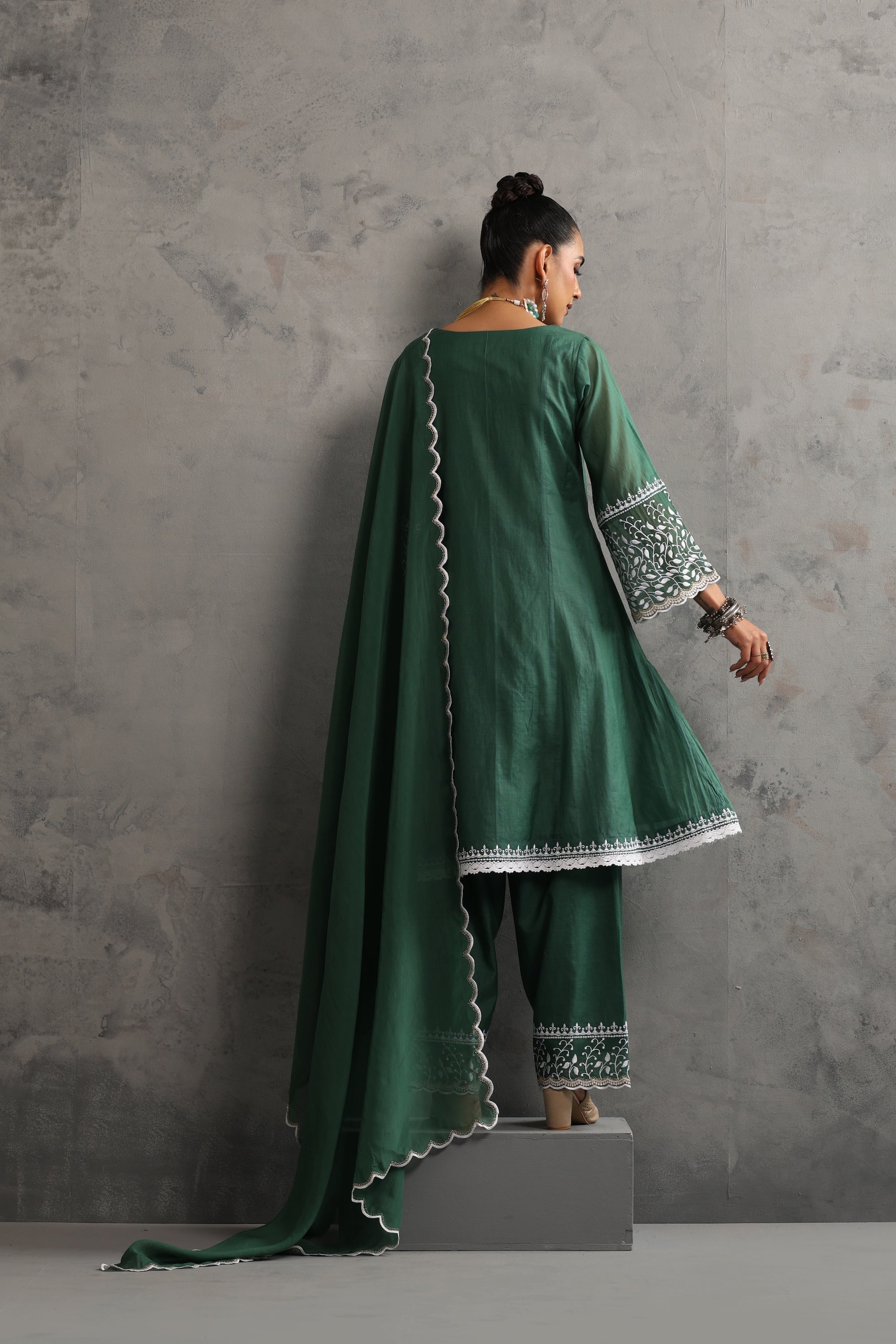 Indali Deep Green Embroidered Kurta Set with Dupatta