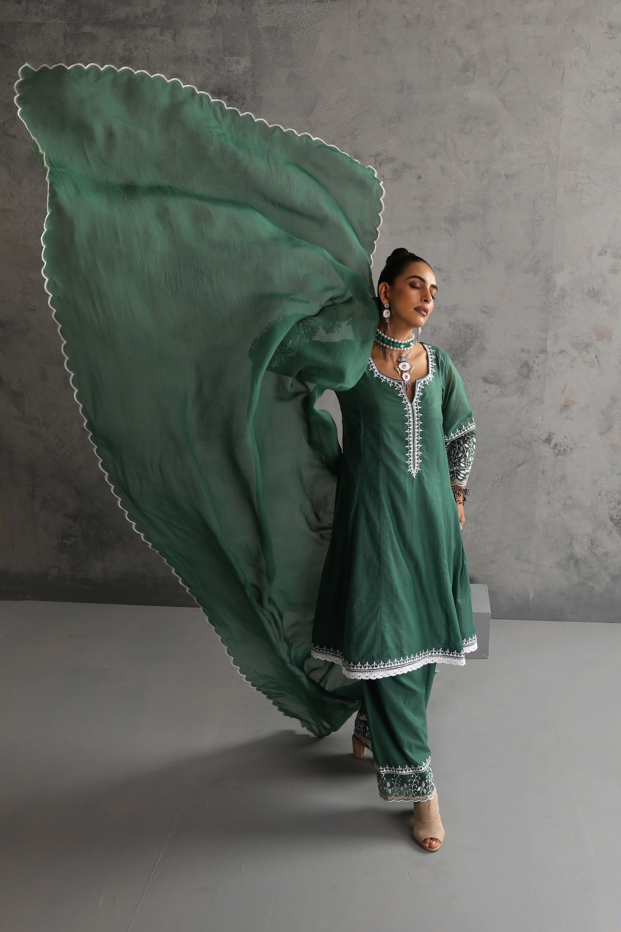 Indali Deep Green Embroidered Kurta Set with Dupatta