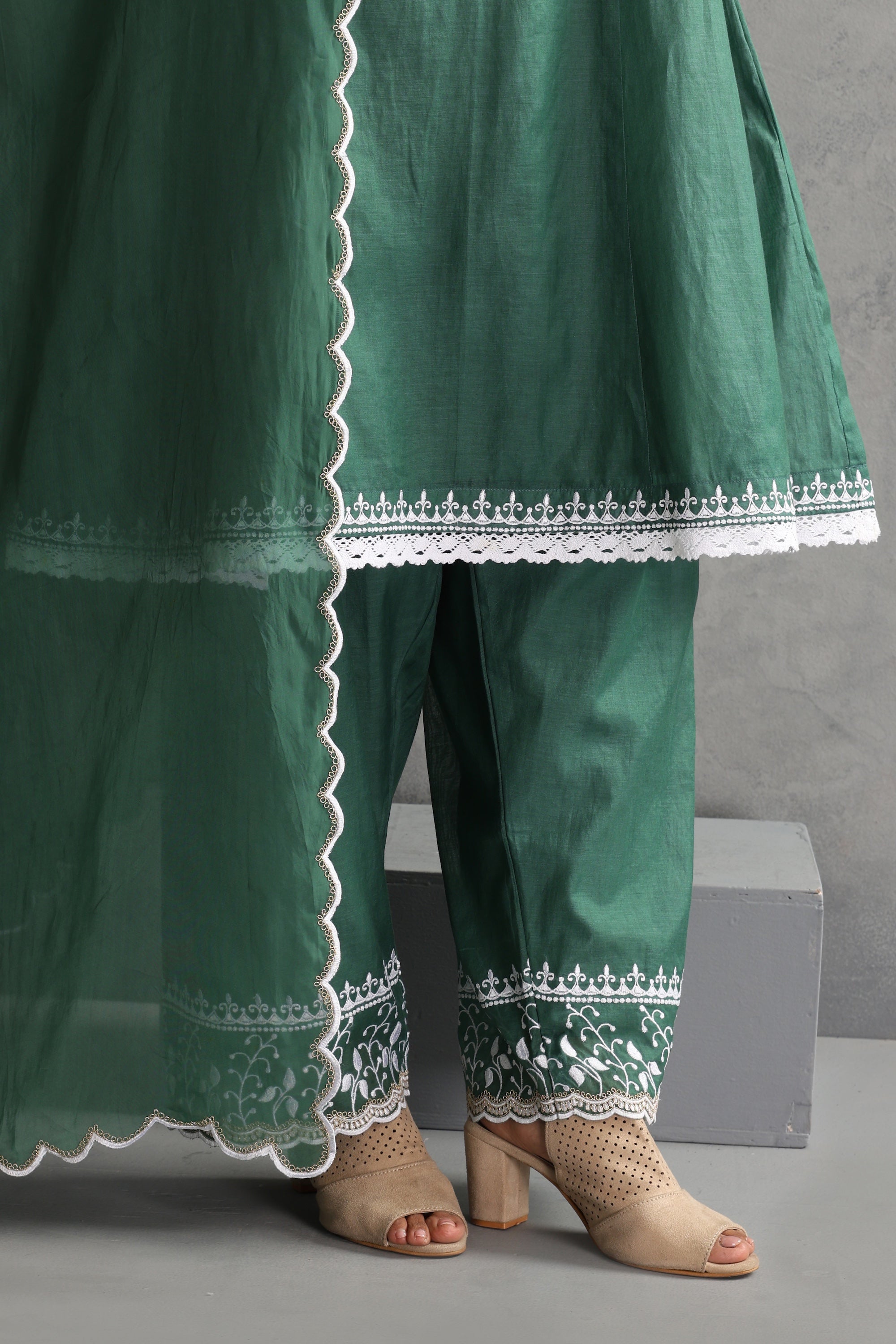 Indali Deep Green Embroidered Kurta Set with Dupatta