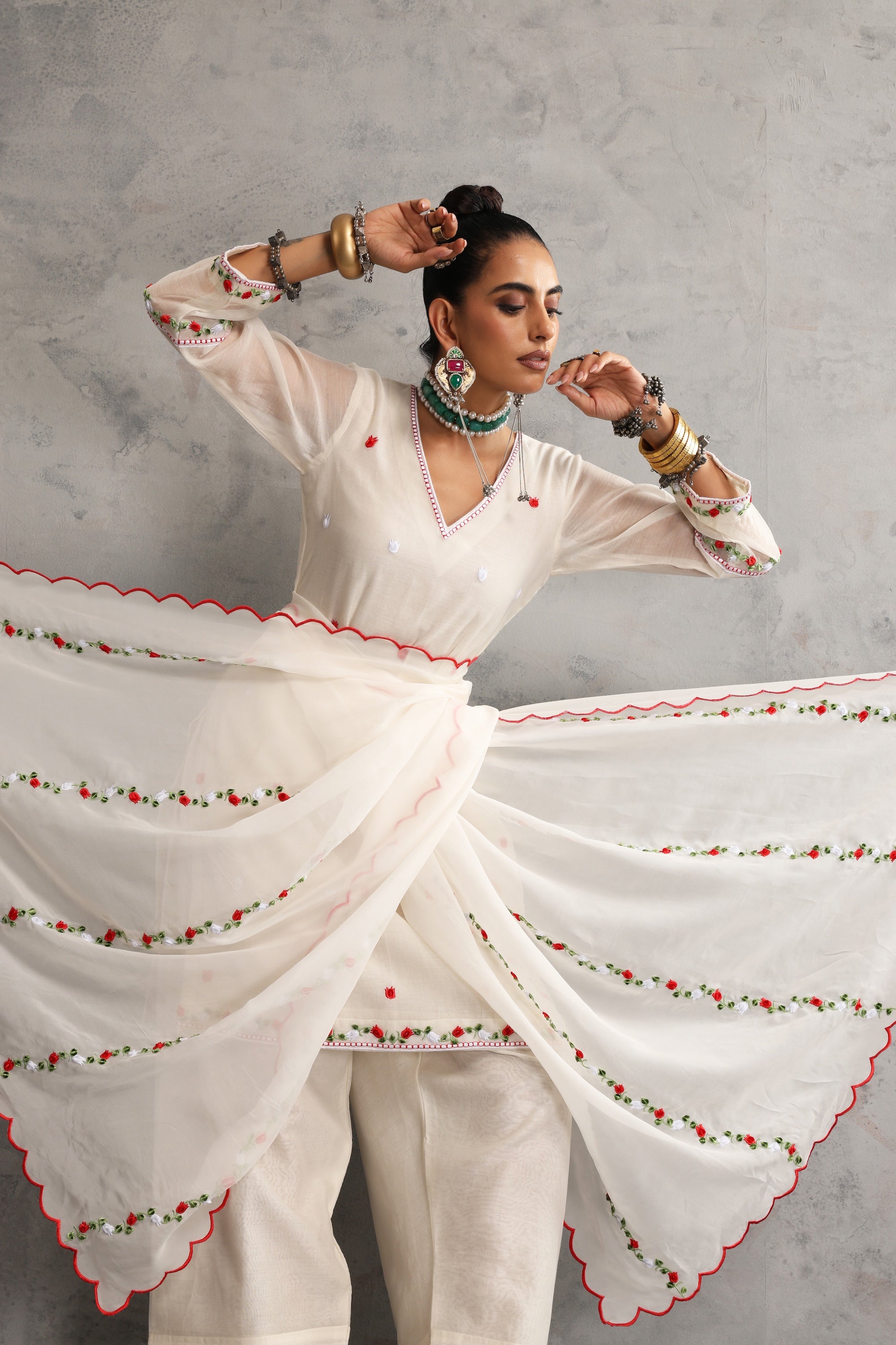 Ayra Off White Embroidered Kurta Set with Dupatta