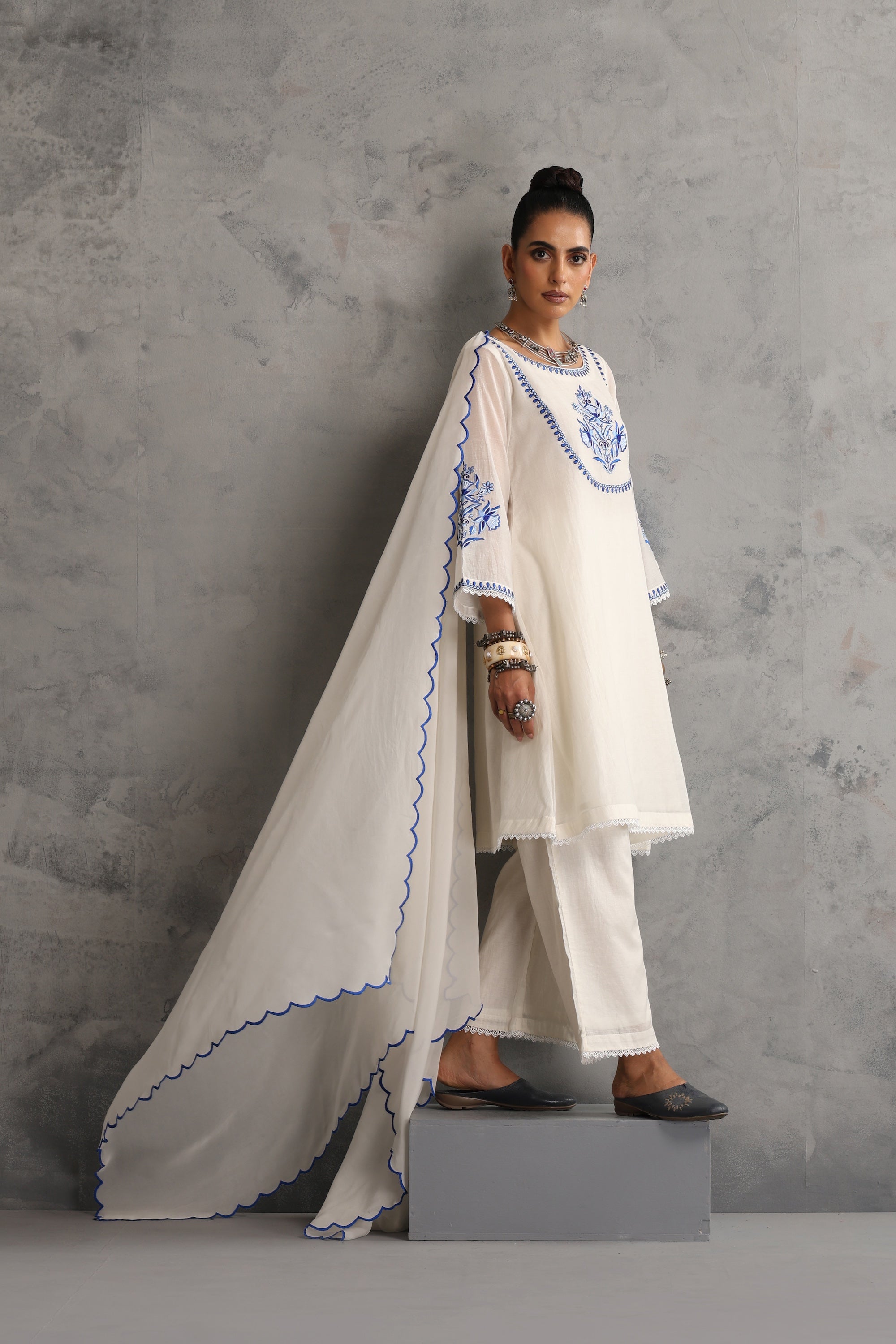 Navira Off White Embroidered Kurta Set with Dupatta