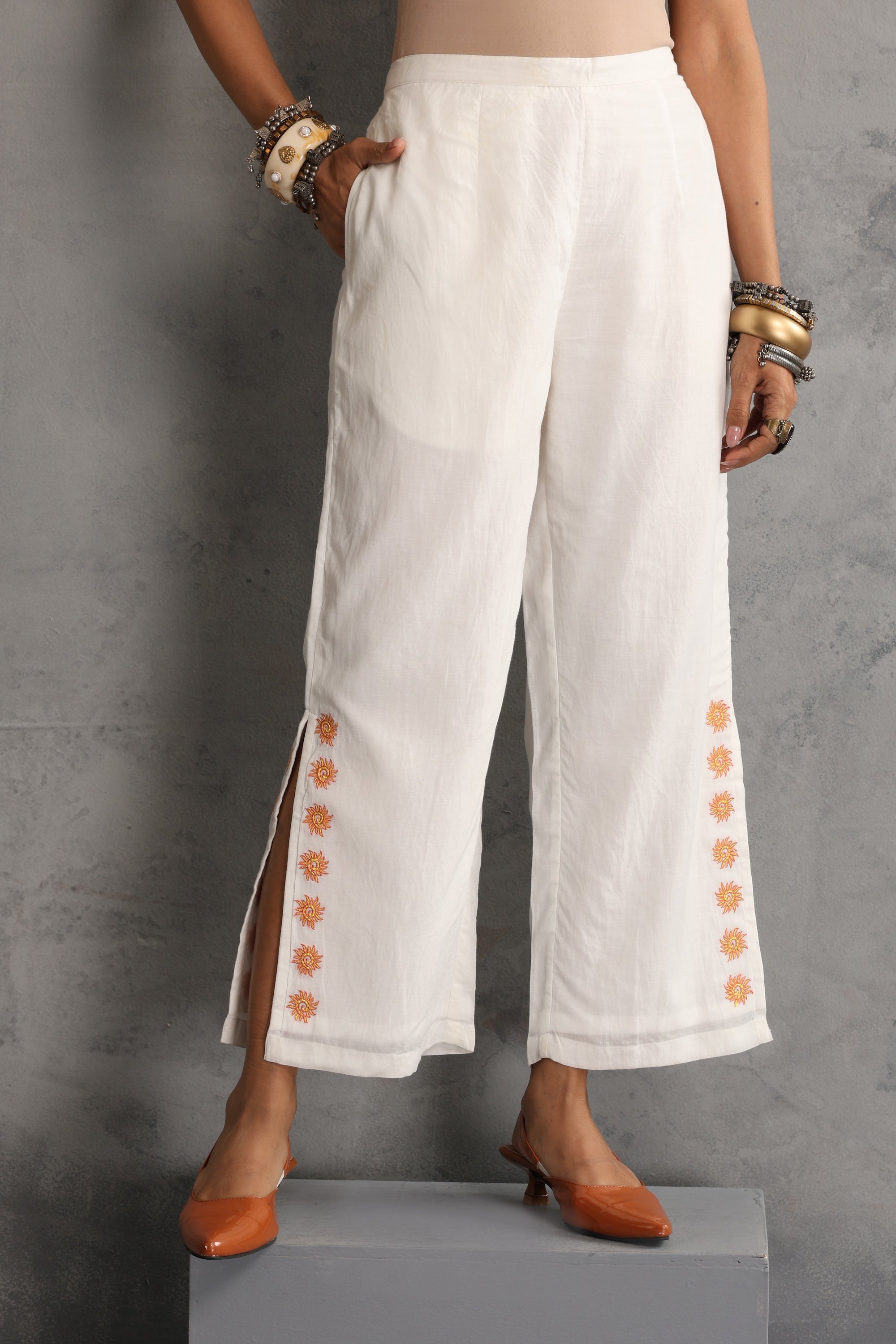 Ishwa Off White Embroidered Co-ord Set