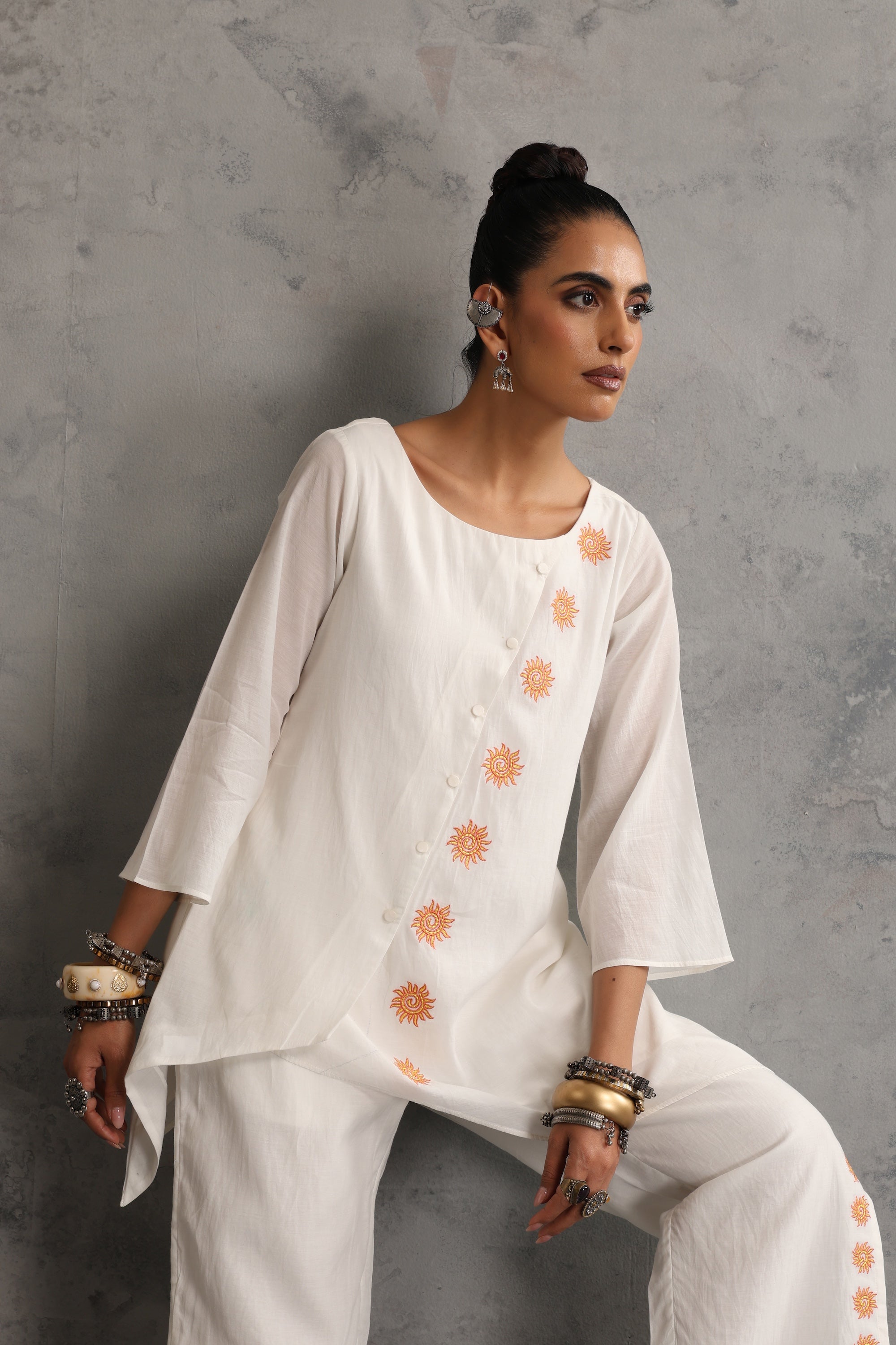 Ishwa Off White Embroidered Co-ord Set