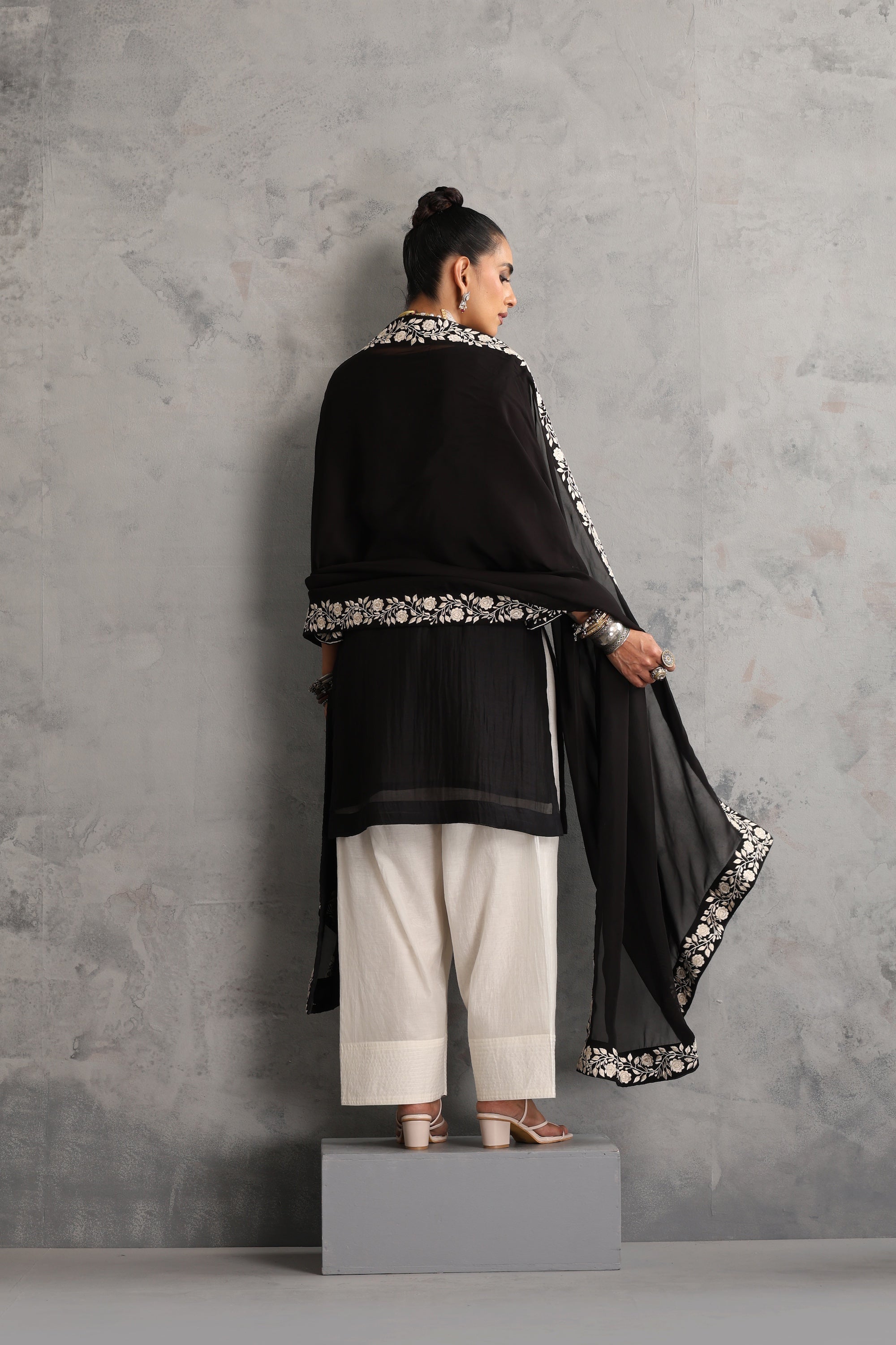 Eshayra Black Embroidered Kurta Set with Dupatta