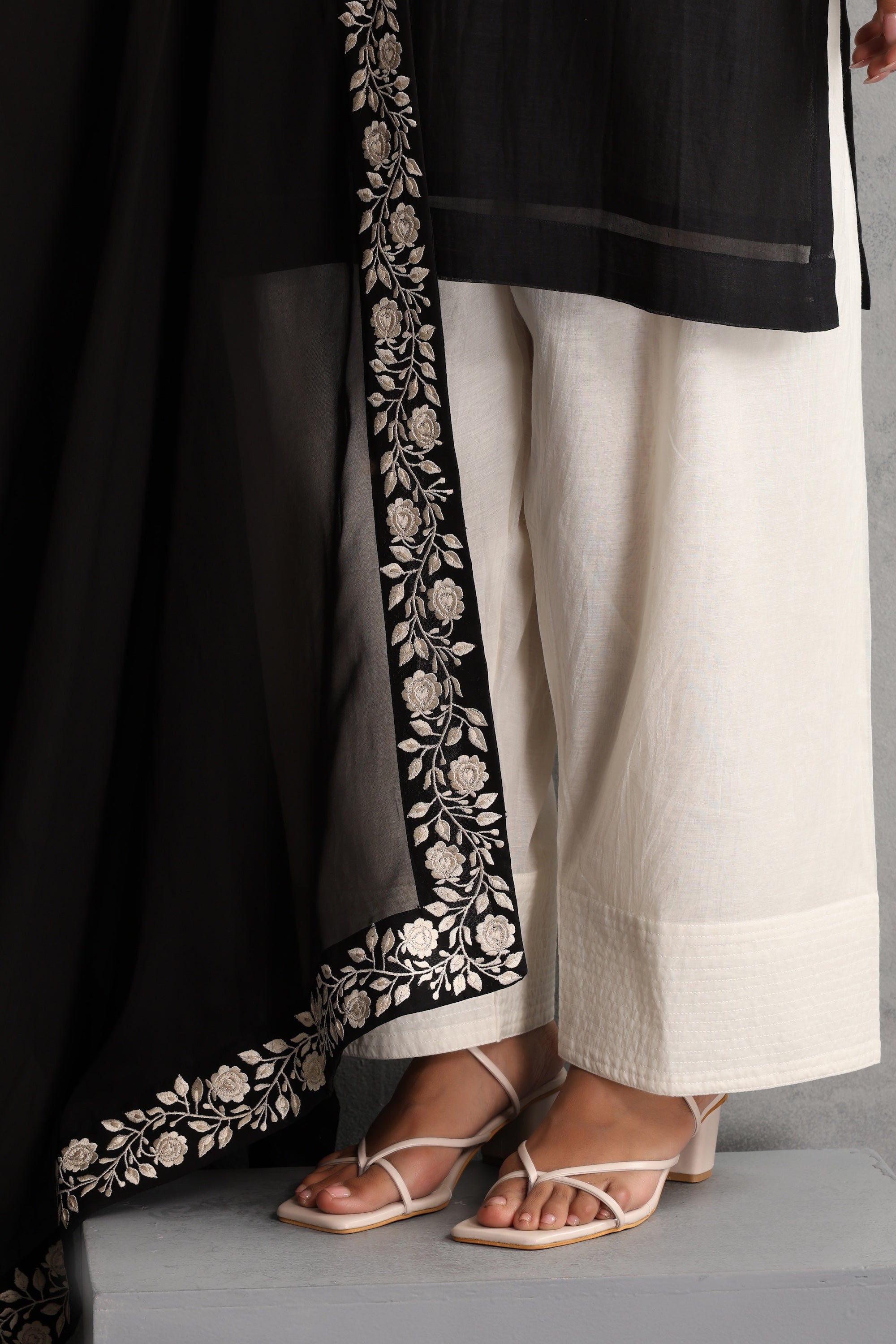 Eshayra Black Embroidered Kurta Set with Dupatta