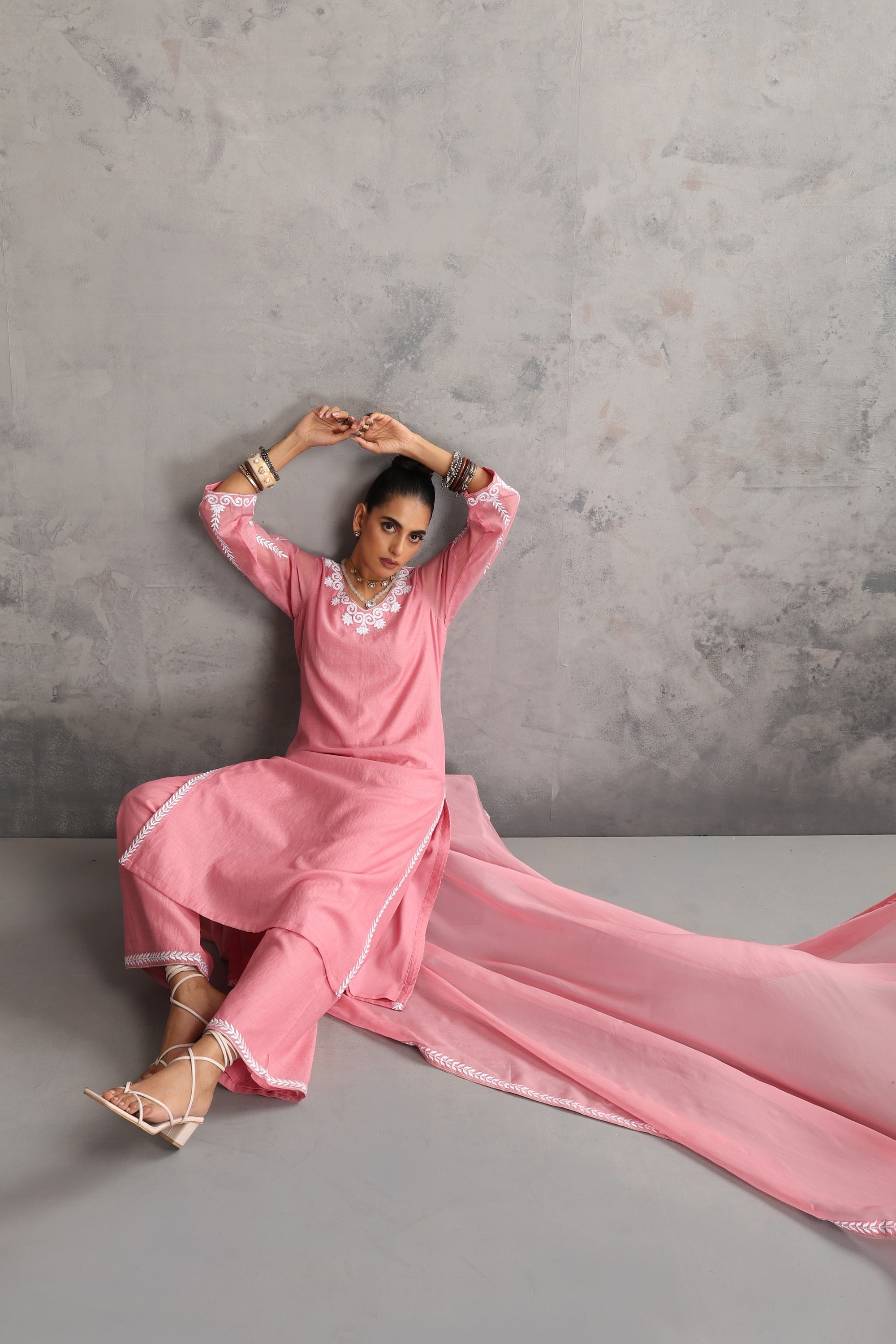 Pankhuri Rose Pink Embroidered Kurta Set with Dupatta