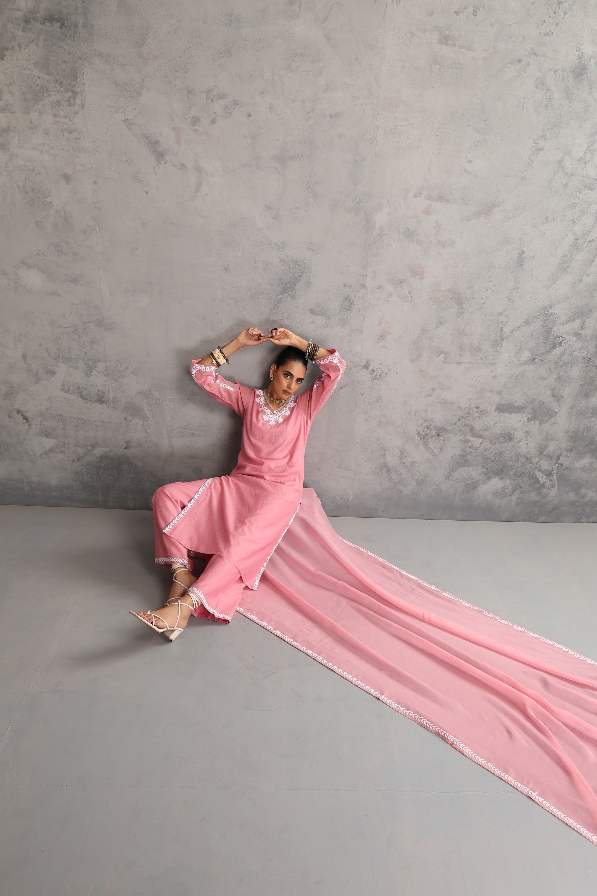 Pankhuri Rose Pink Embroidered Kurta Set with Dupatta