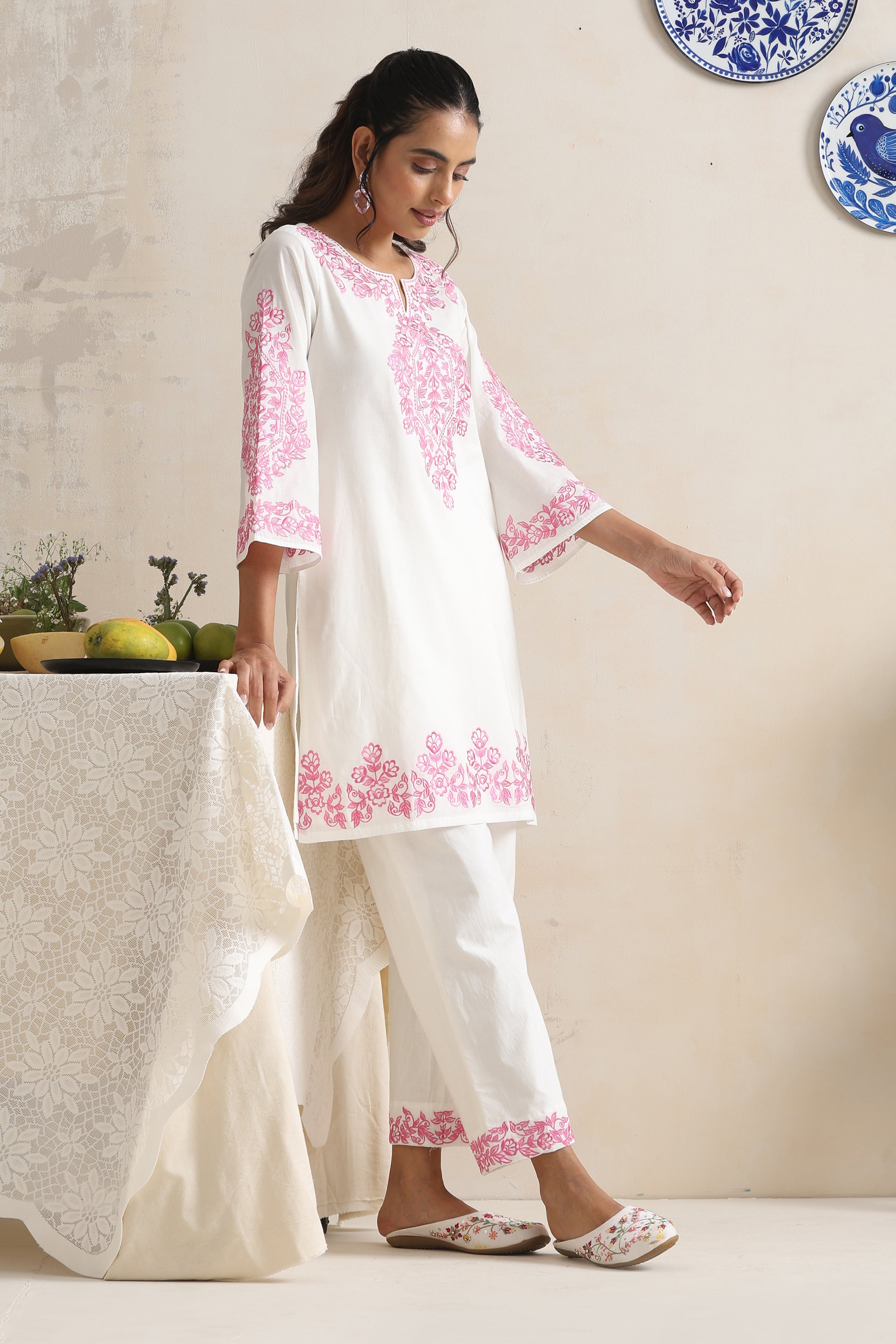Gabrielle White & Pink Embroidered Kurta Set