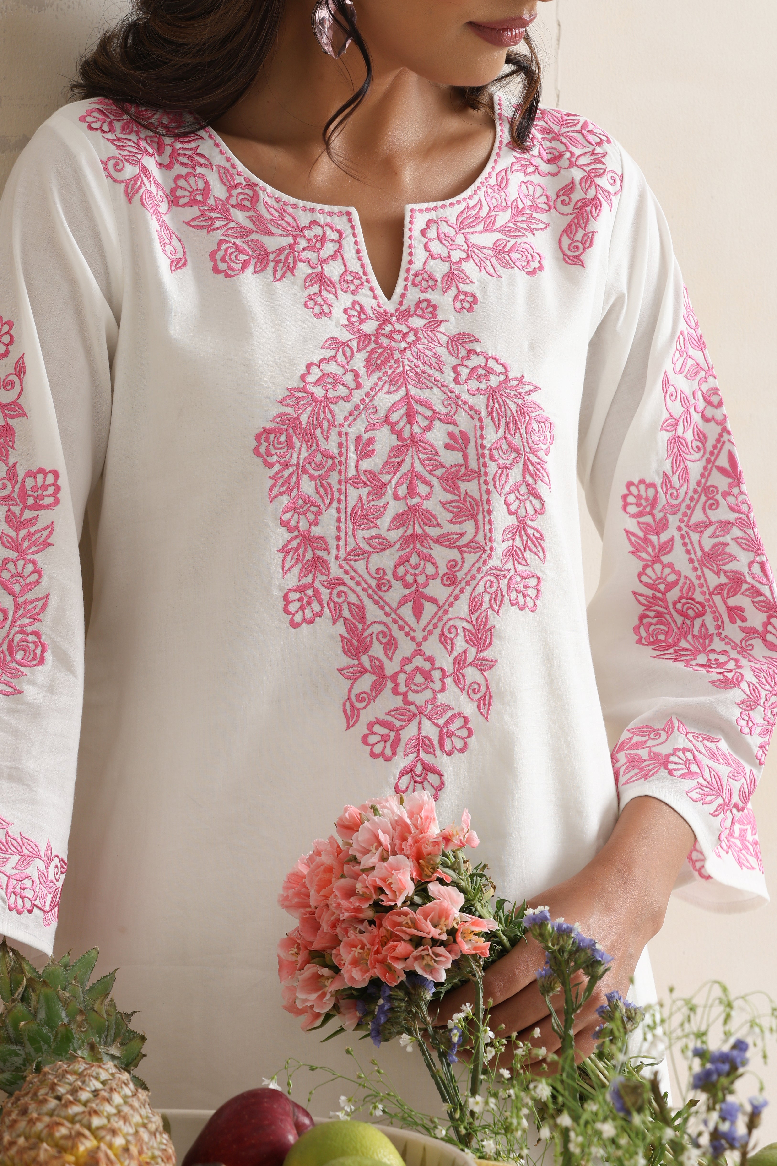 Gabrielle White & Pink Embroidered Kurta Set