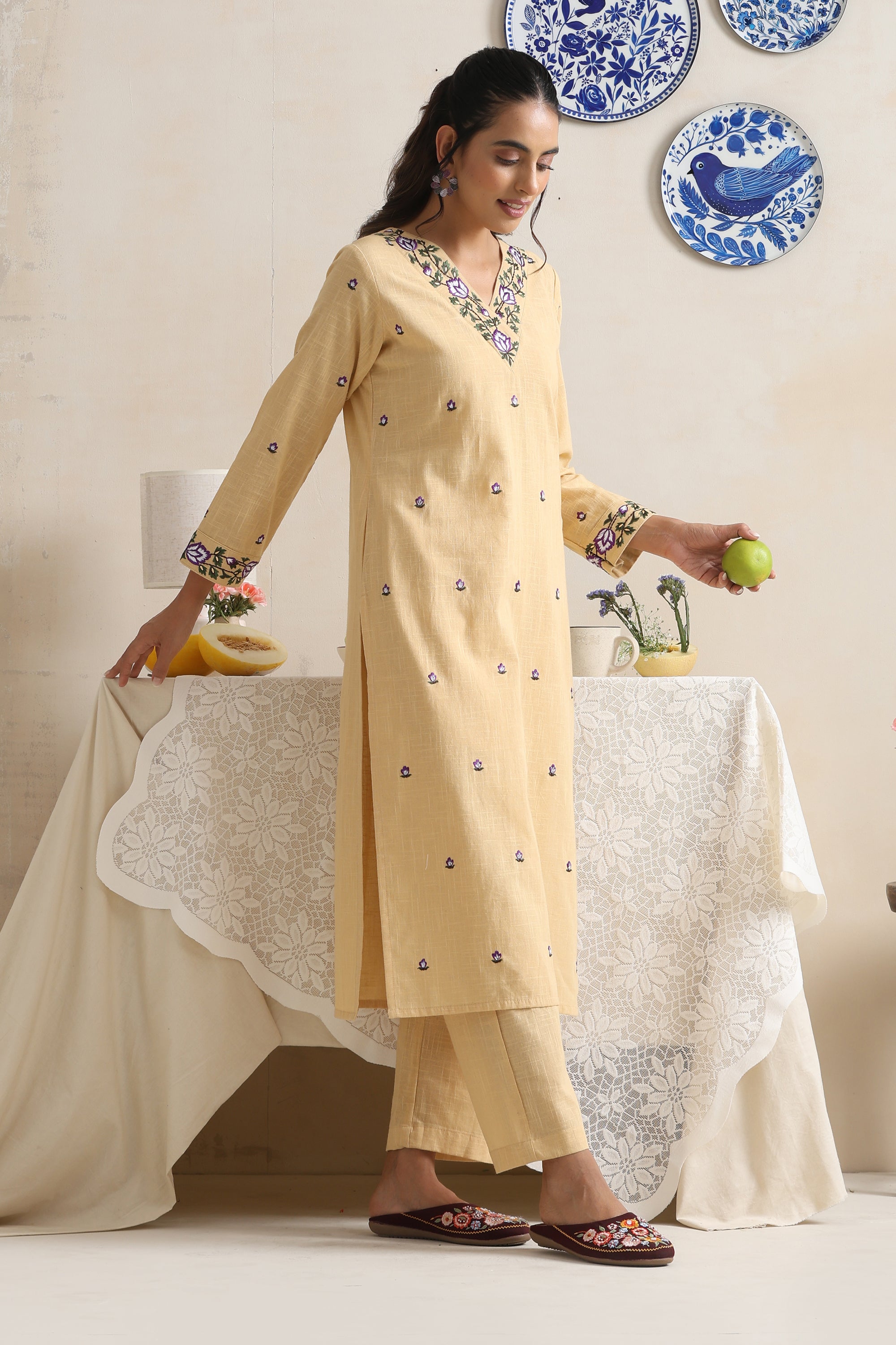 Kelsey Embroidered Kurta Set