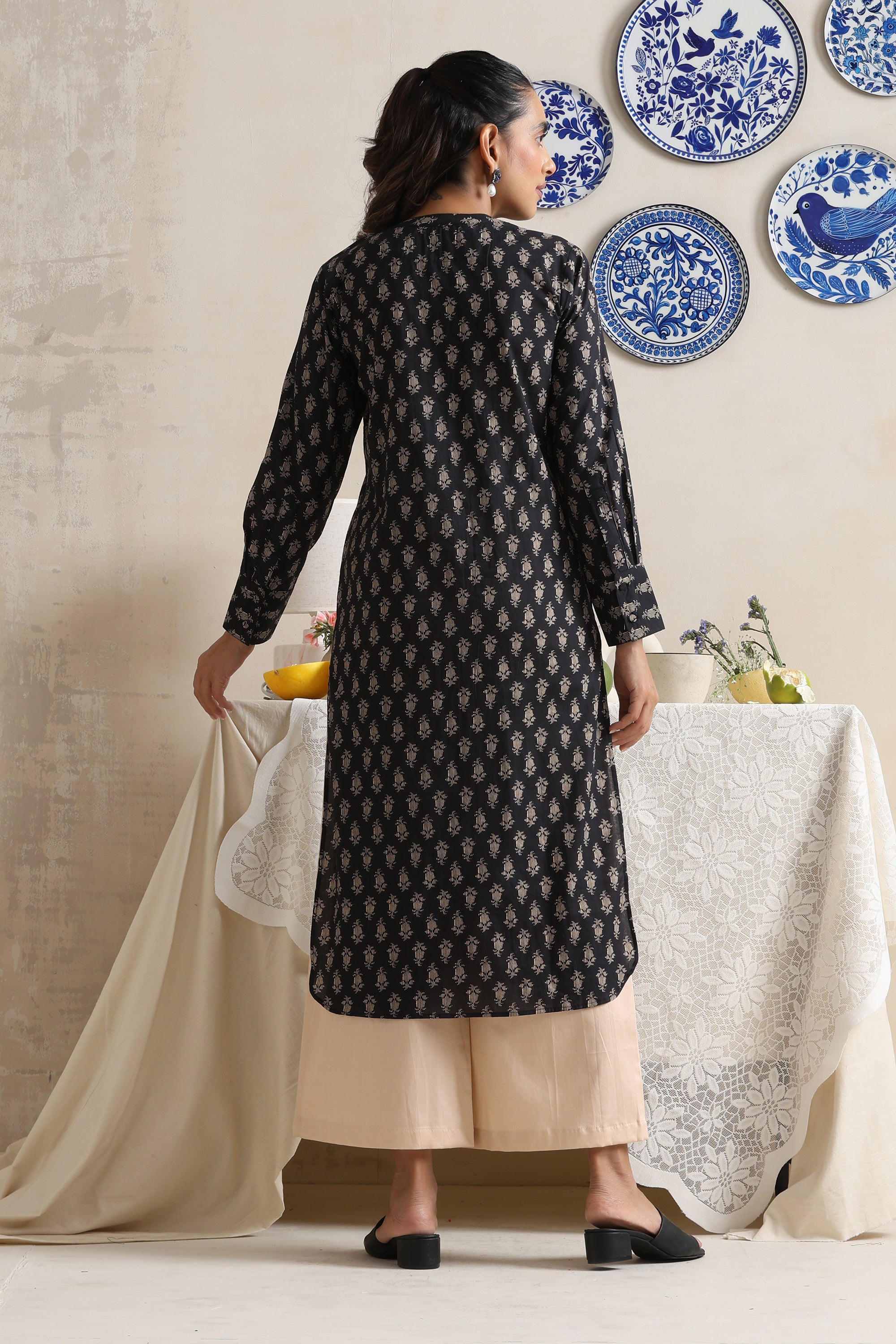Quinn Black Kurta Set
