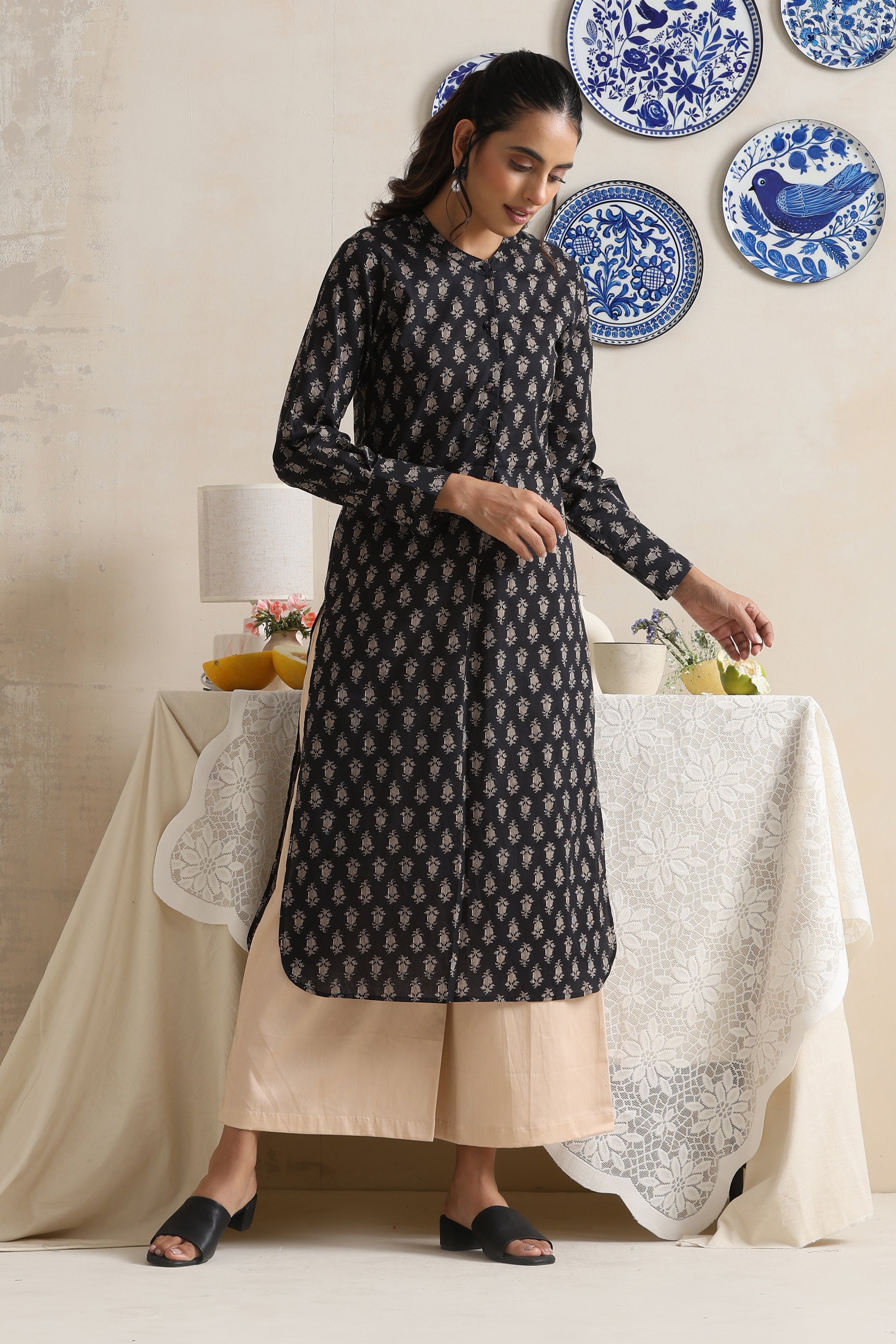 Quinn Black Kurta Set