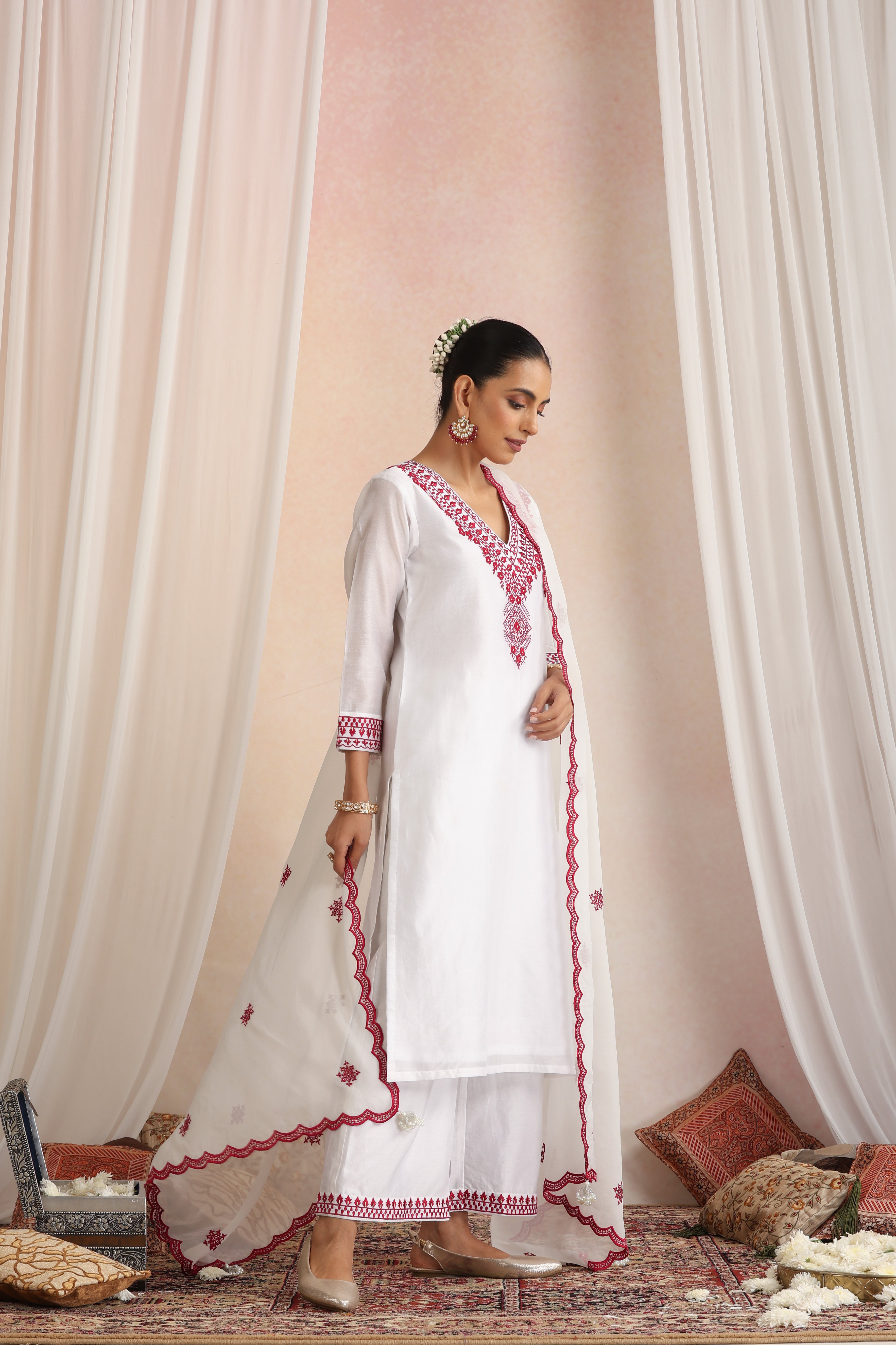 Sheetal White Embroidered Kurta Set with Dupatta