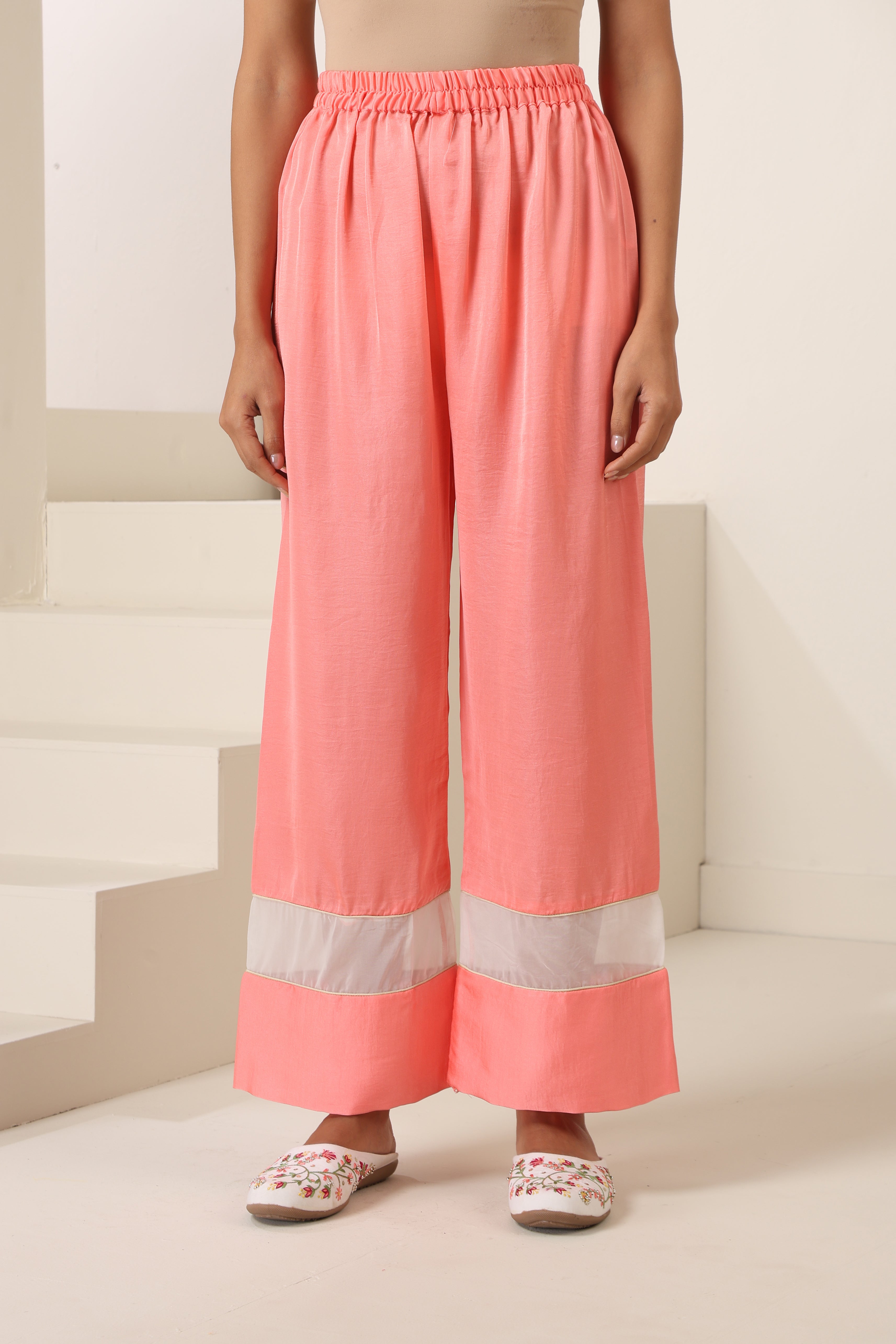 Rasika Scalped Peach Kurta Set