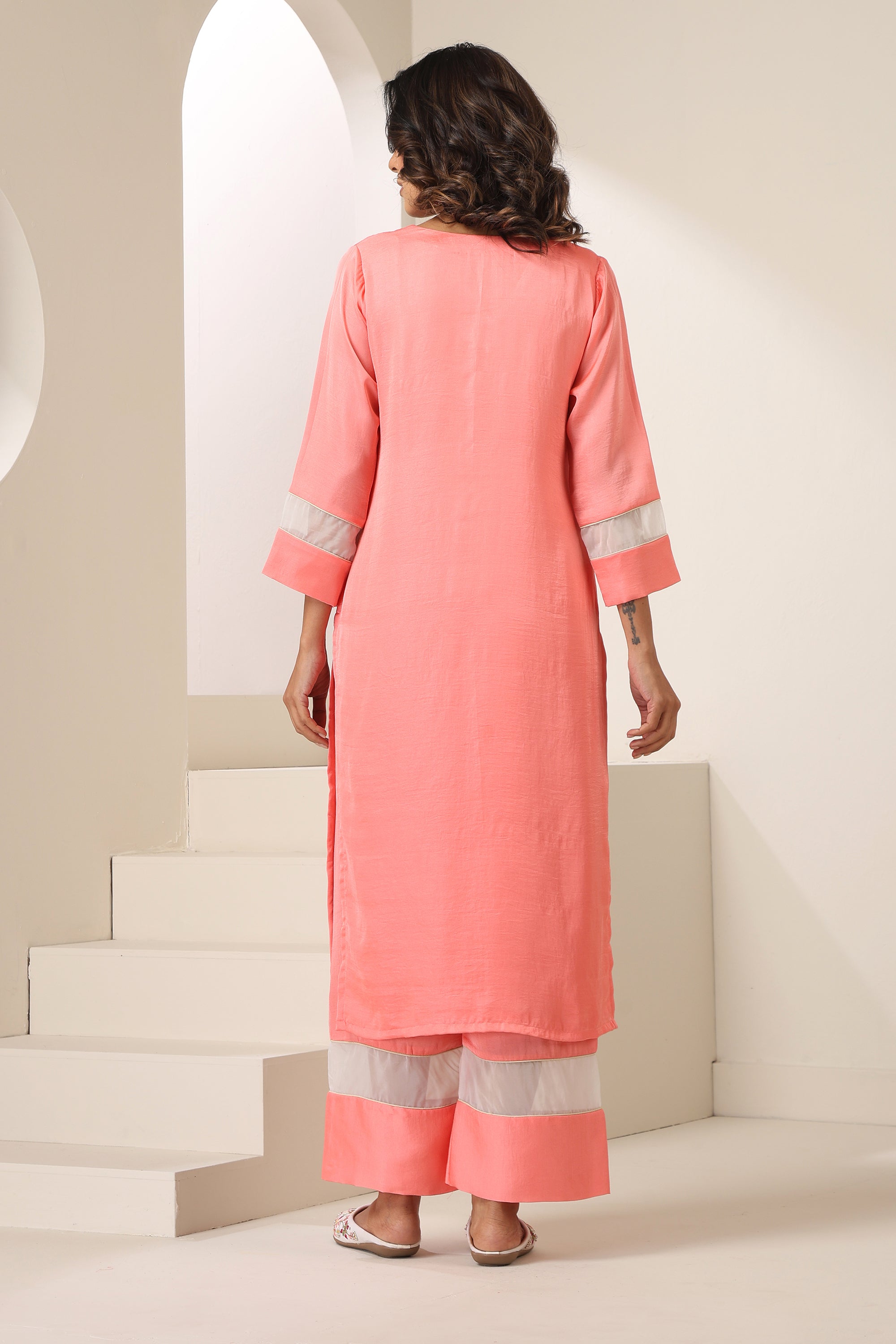 Rasika Scalped Peach Kurta Set