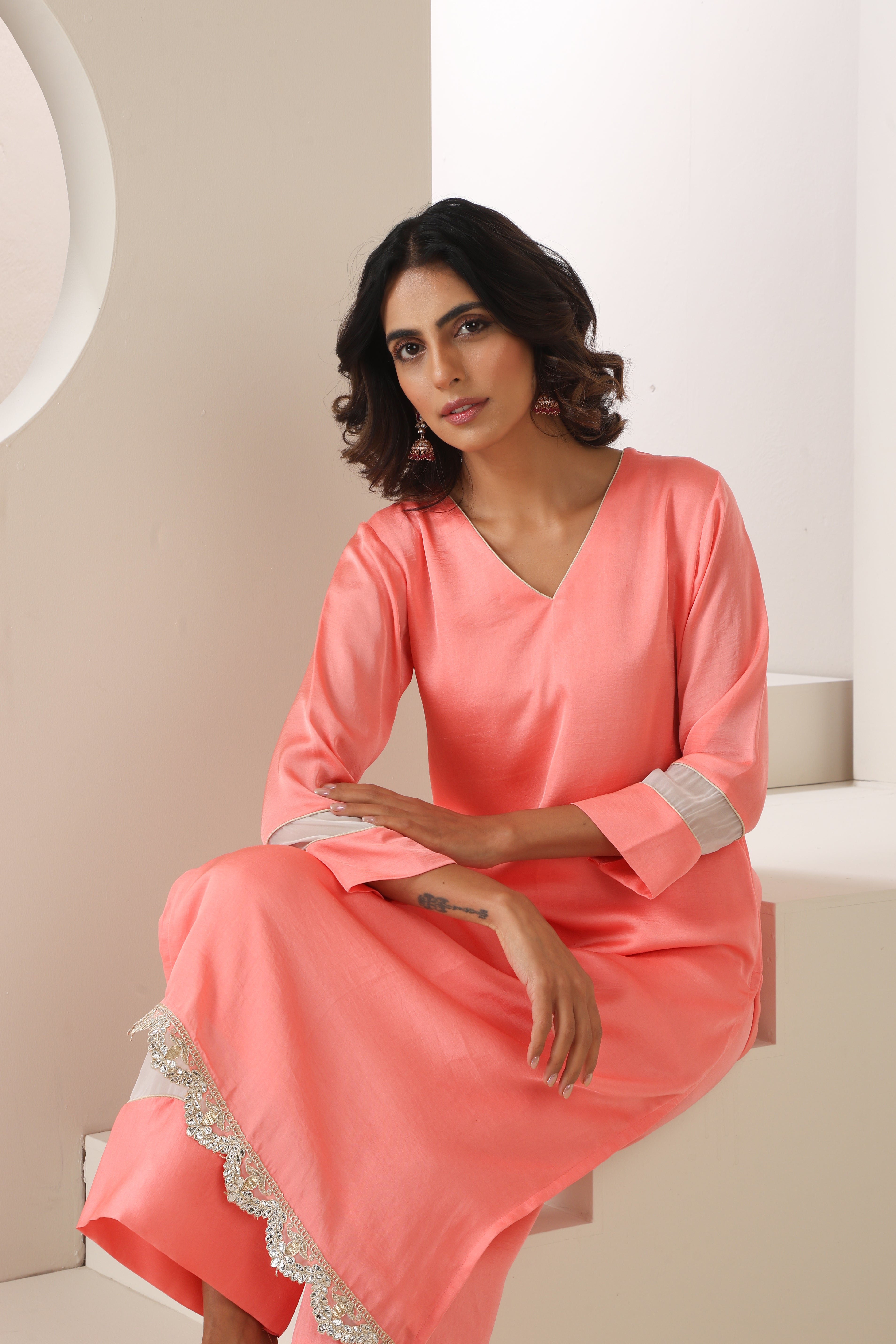 Rasika Scalped Peach Kurta Set