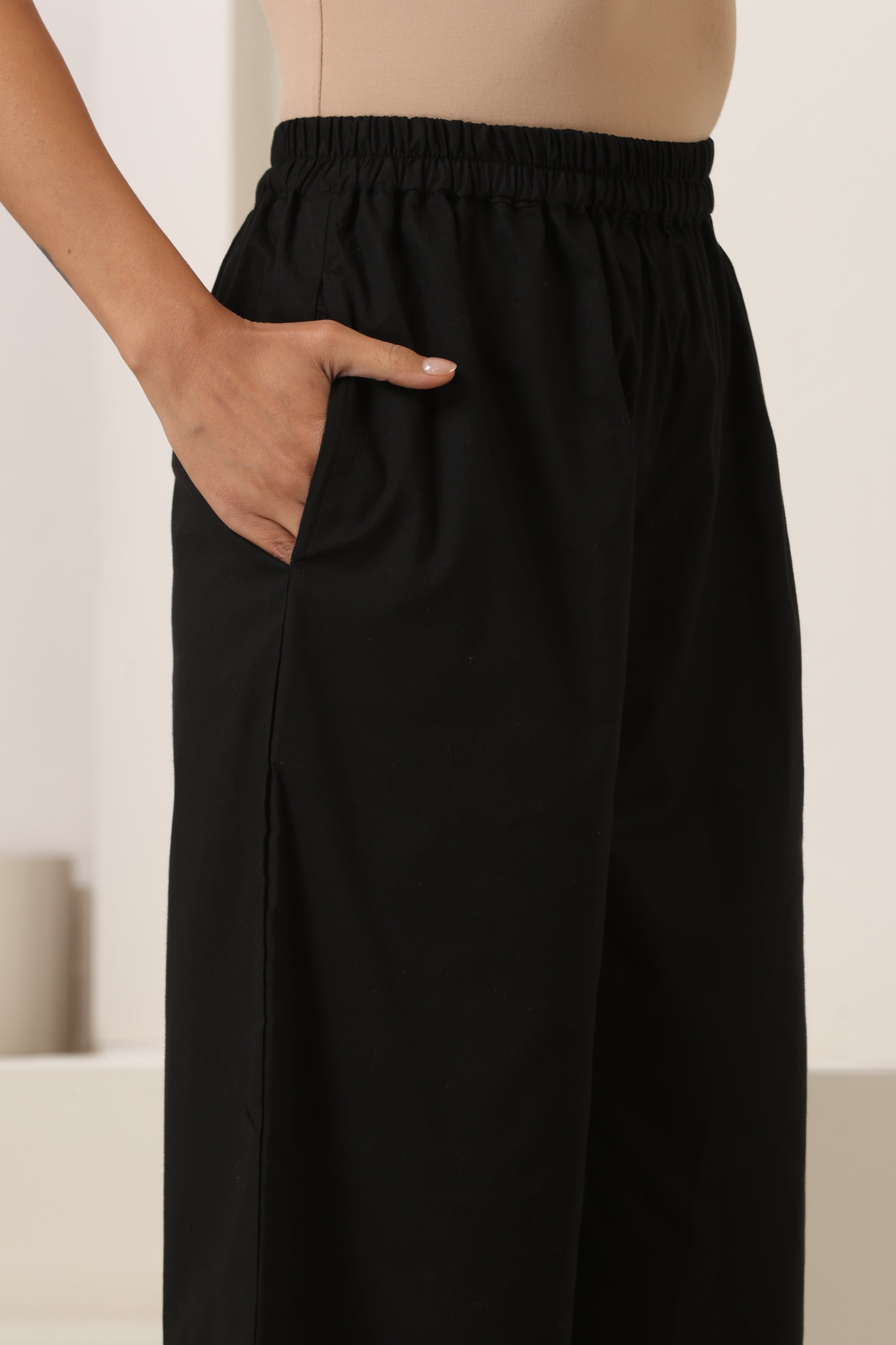 Rida Black Kurta Set