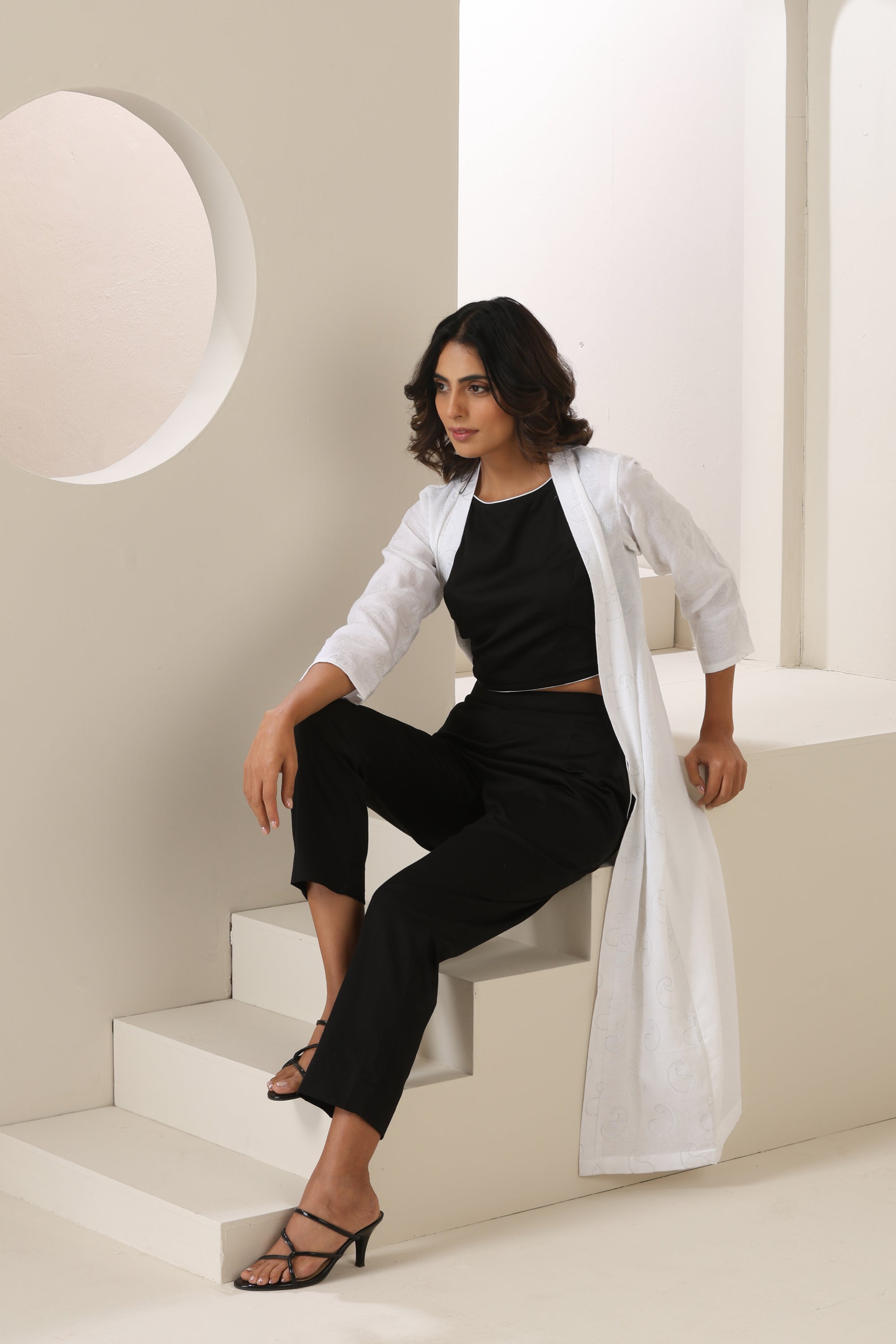 Ayesha Black & White Cape Set