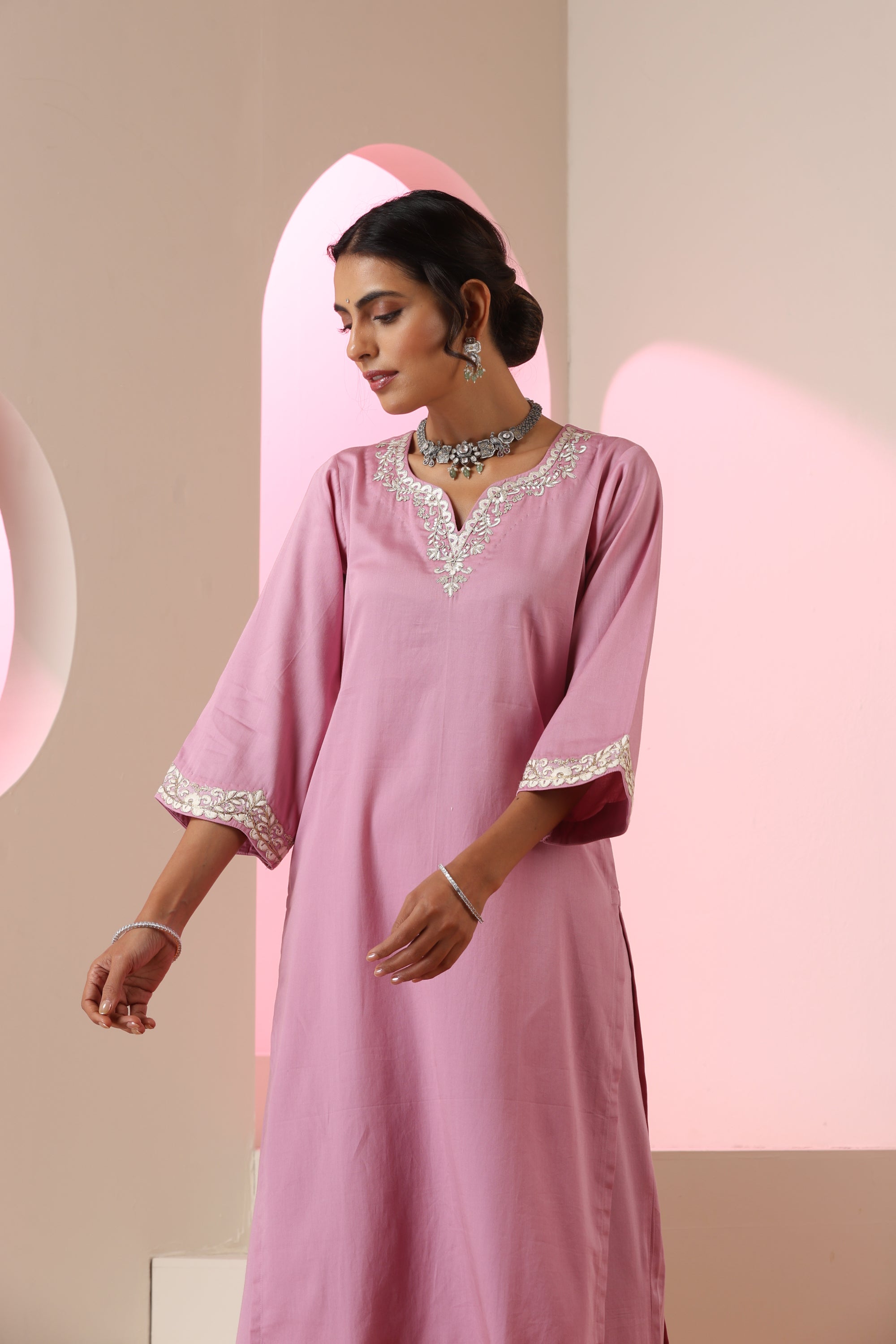 Shubna Lavender Embroidered Kurta Set