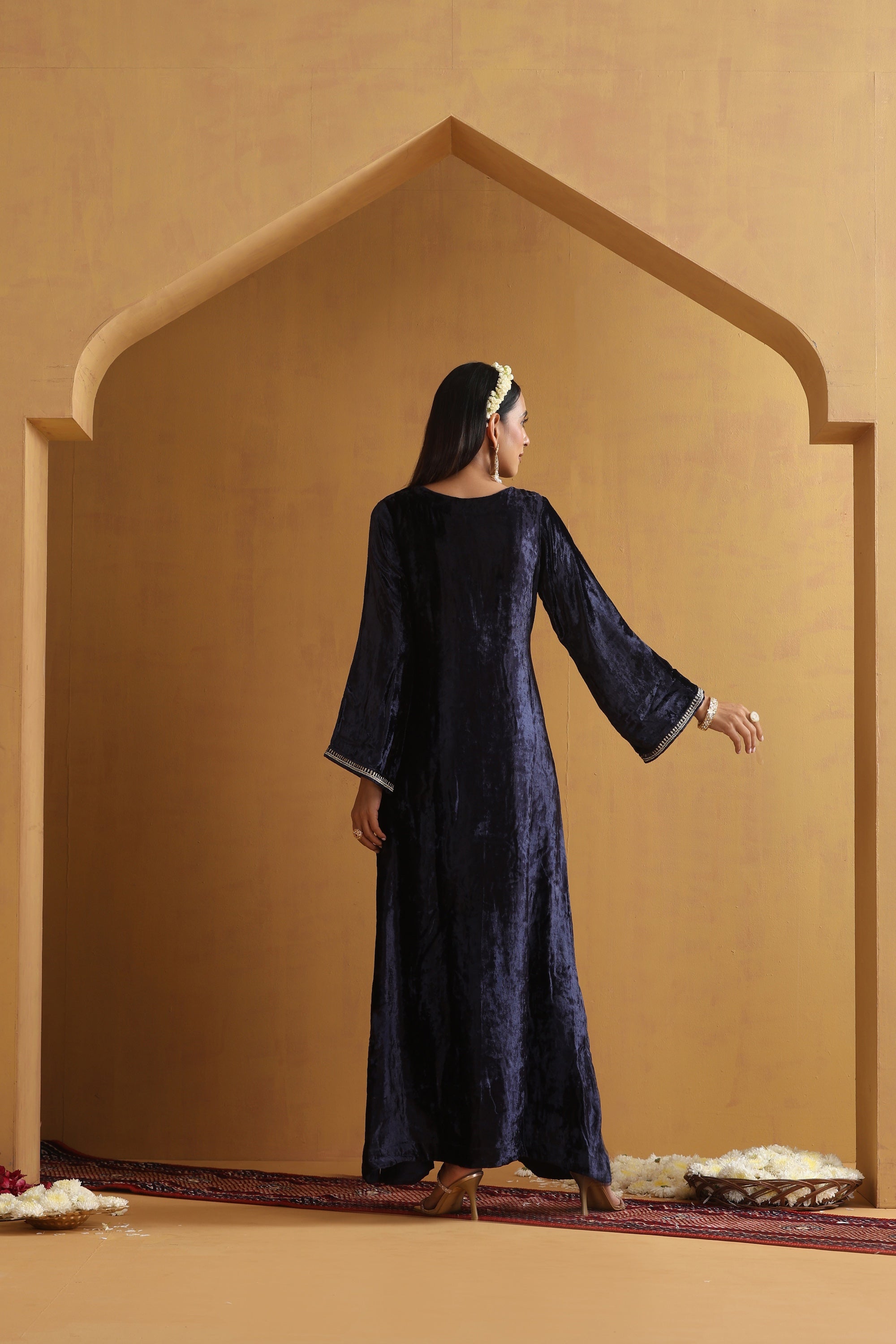 Svara Navy Blue Embroidered Kaftan