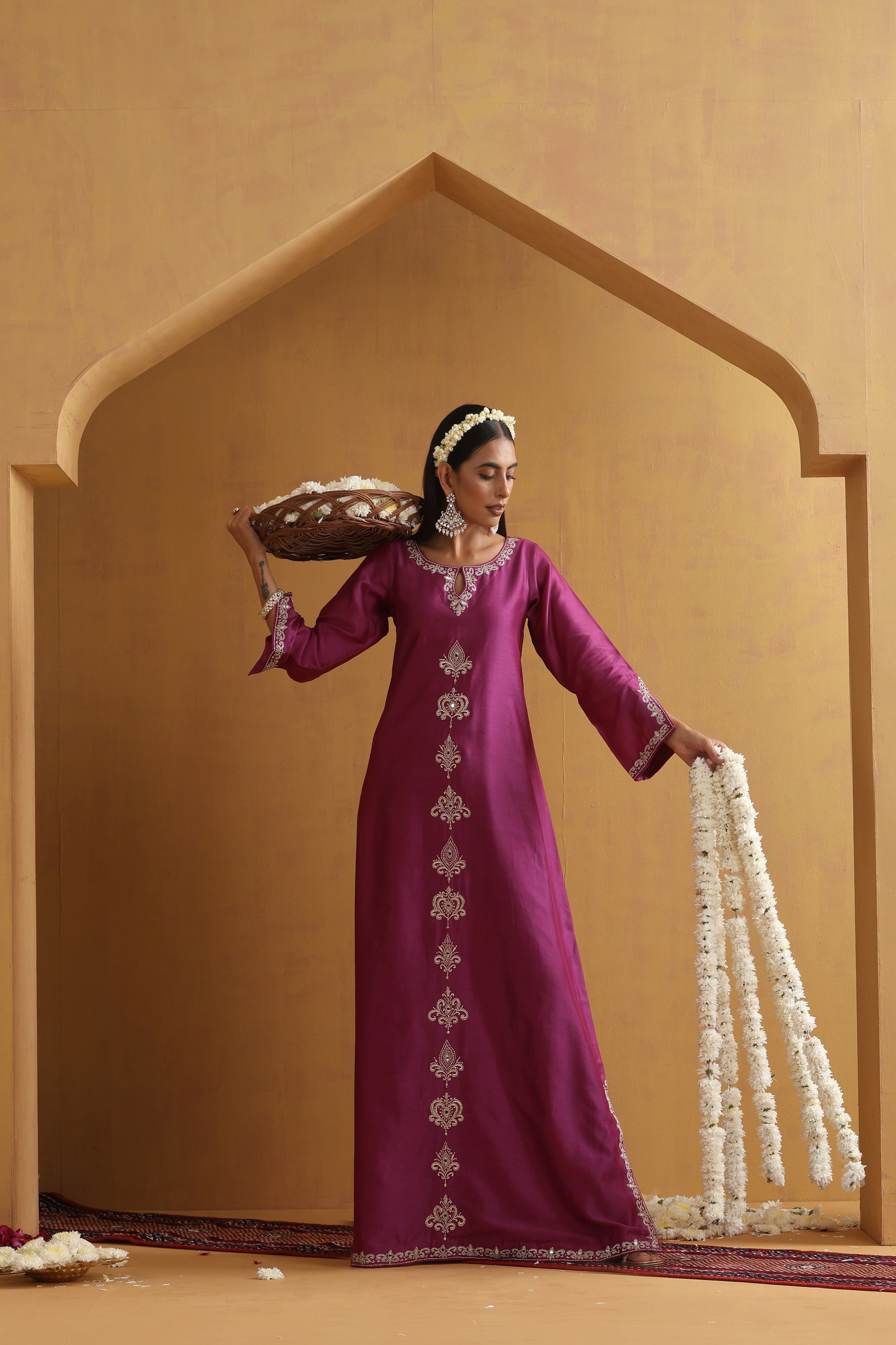 Mahira Wine Embroidered Kaftan