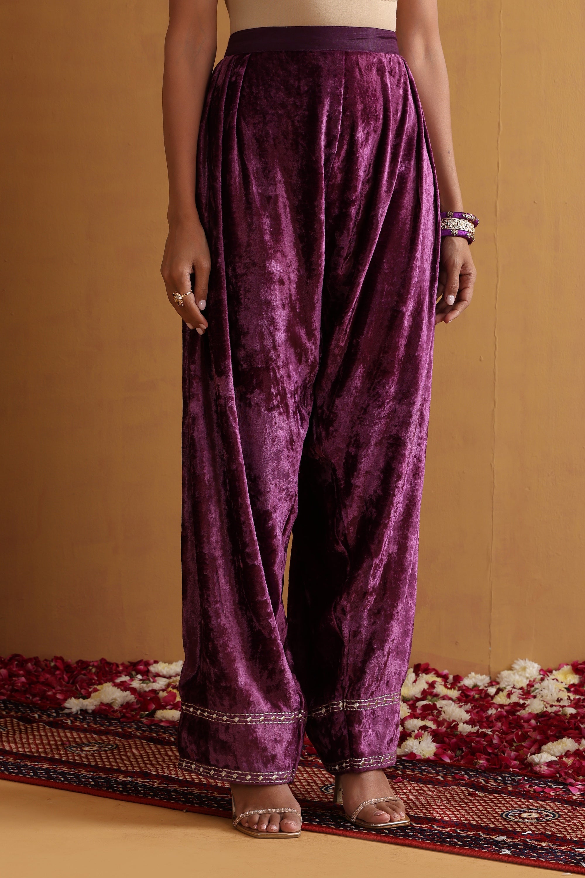 Hira Purple Embroidered Kurta Set with Dupatta