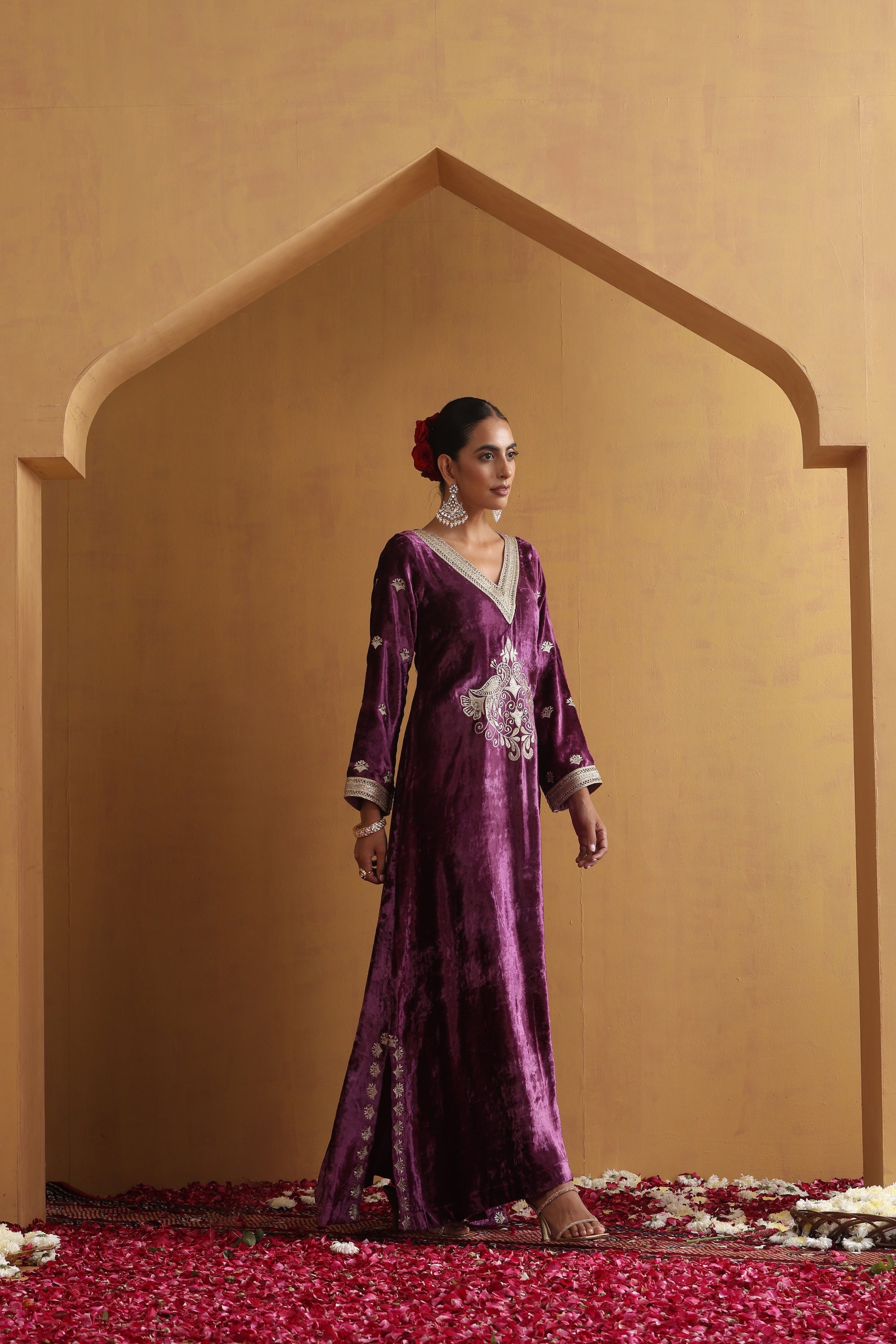 Idha Purple Embroidered Kaftan