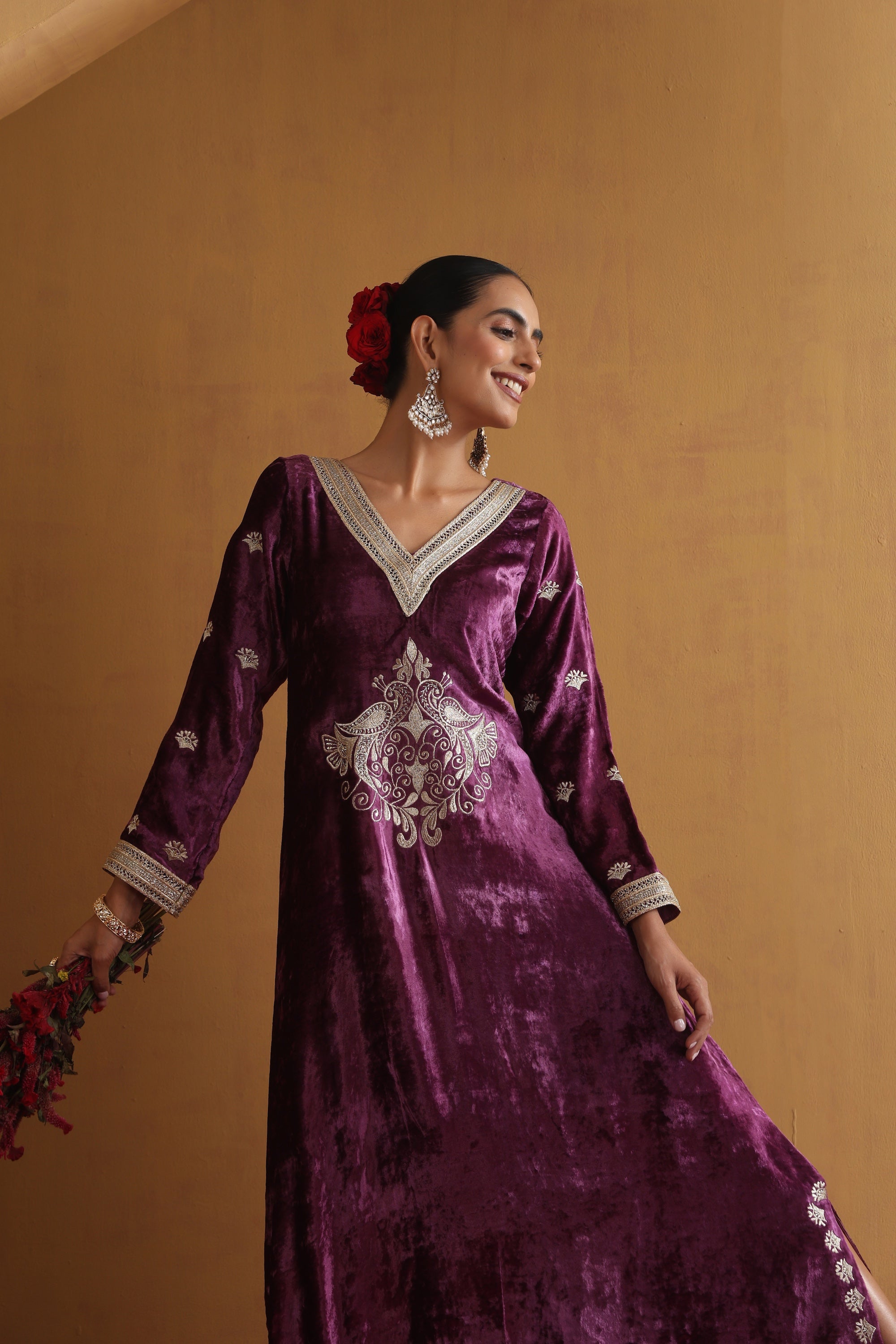 Idha Purple Embroidered Kaftan