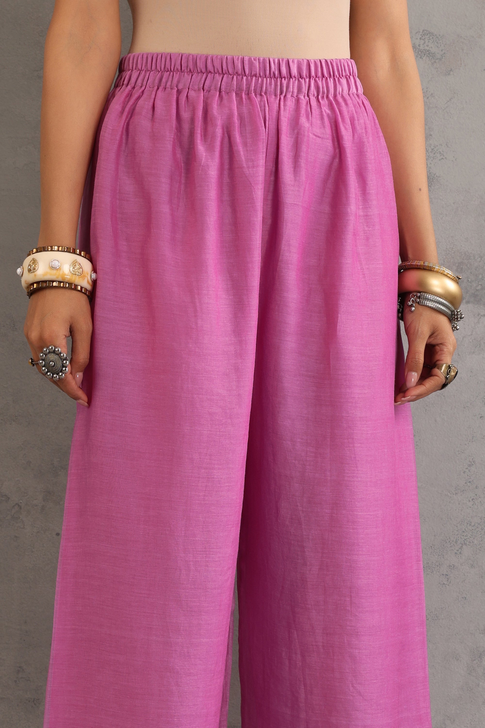 Pihu Falsa Embroidered Kurta Set with Dupatta