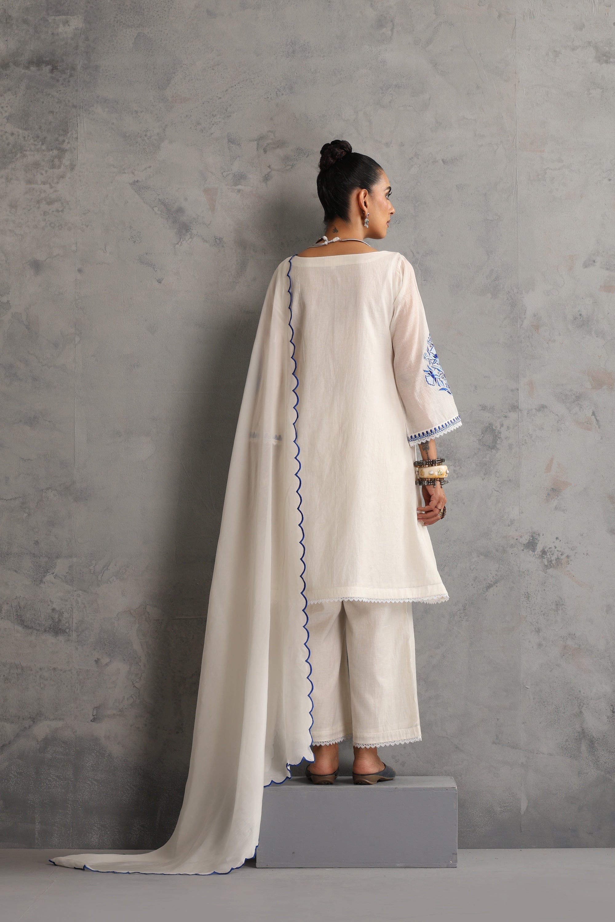 Navira Off White Embroidered Kurta Set with Dupatta