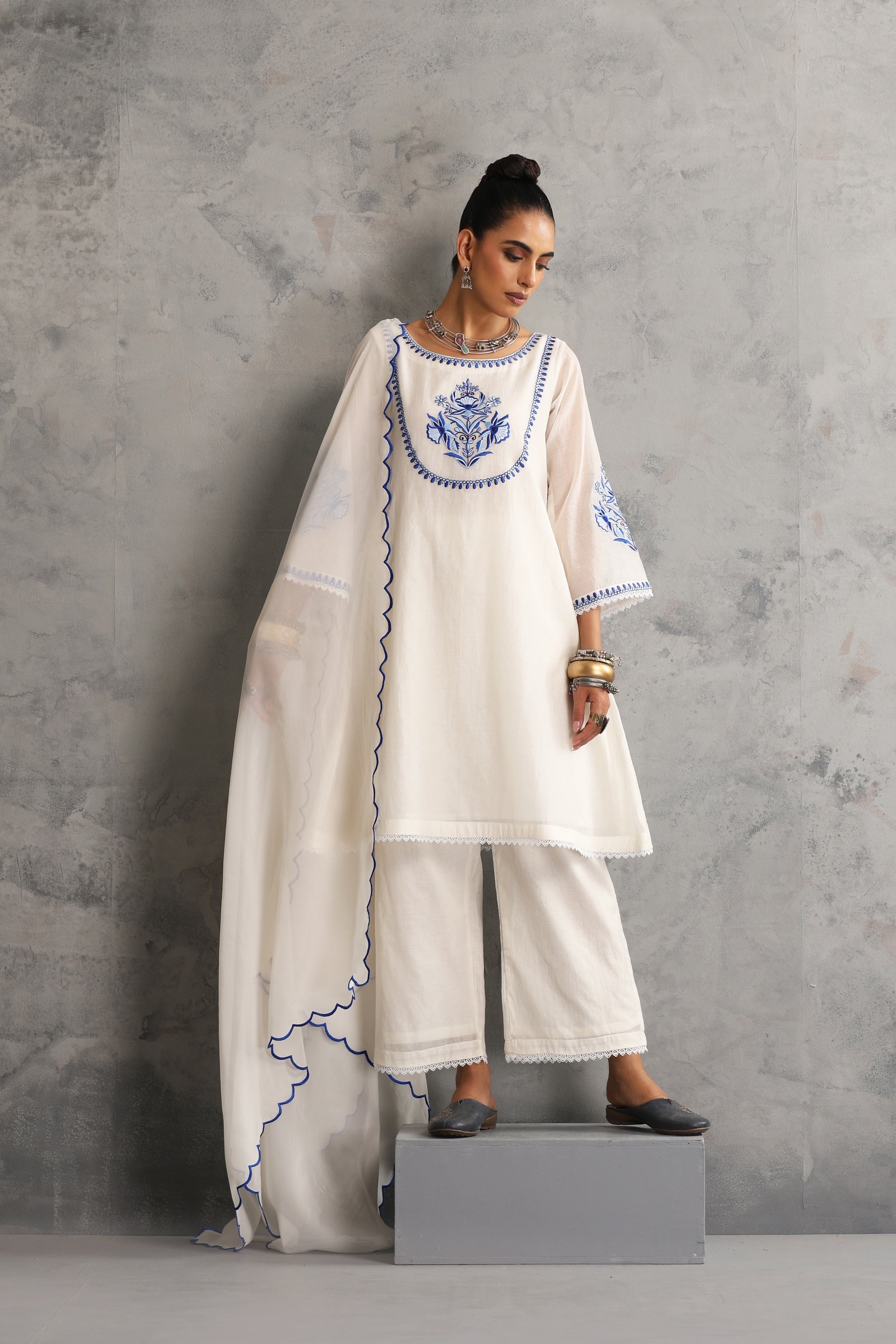Navira Off White Embroidered Kurta Set with Dupatta