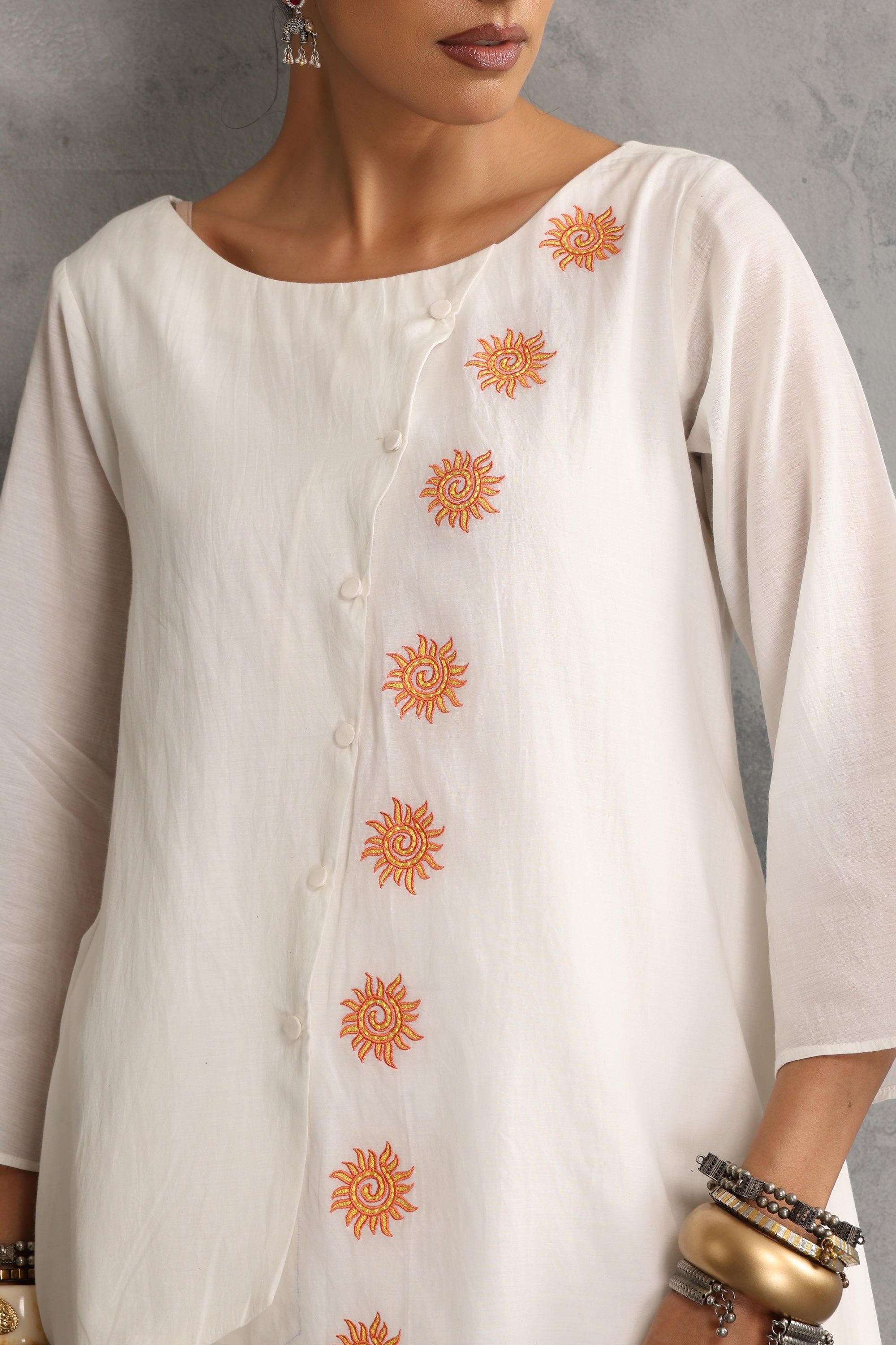 Ishwa Off White Embroidered Co-ord Set