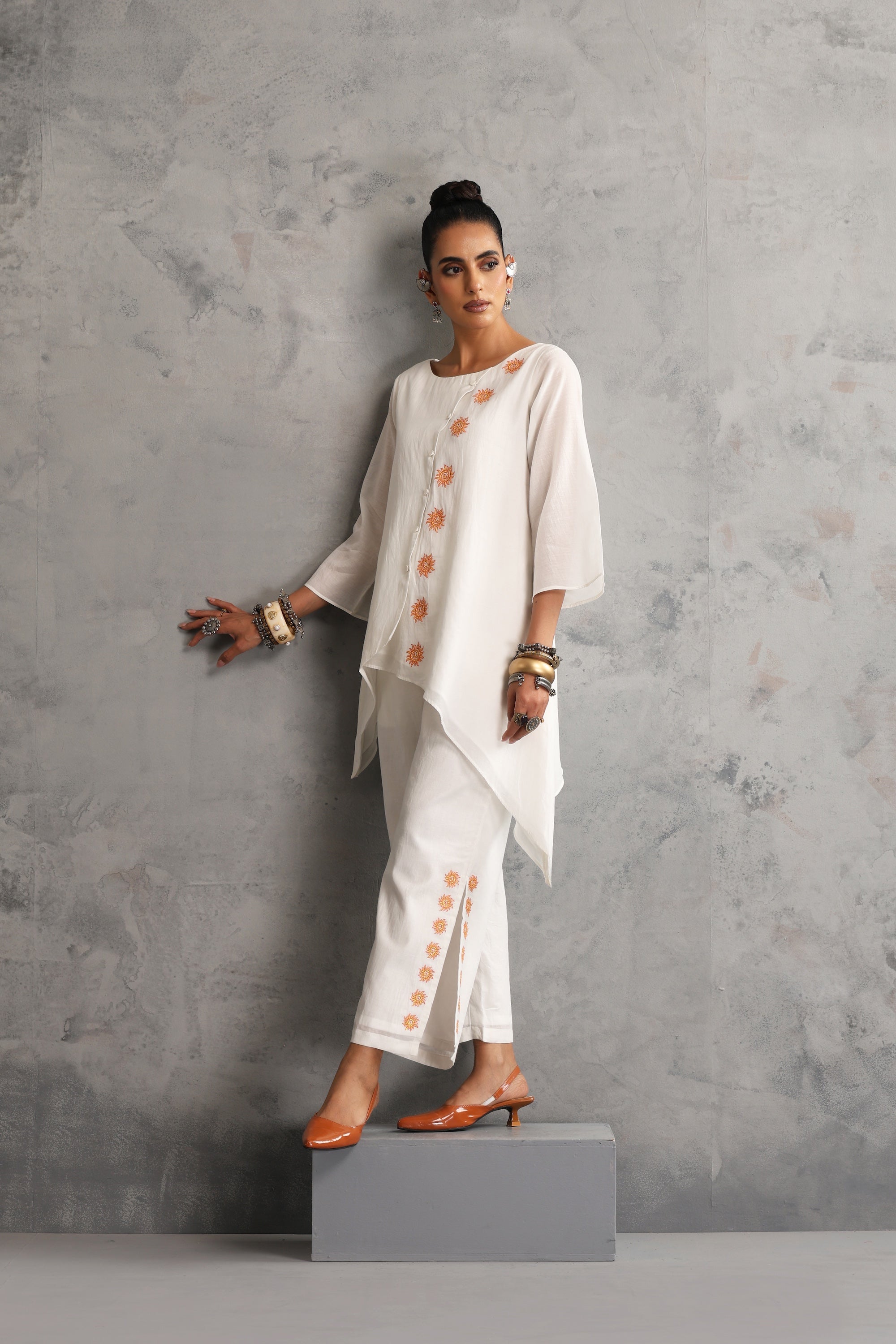 Ishwa Off White Embroidered Co-ord Set