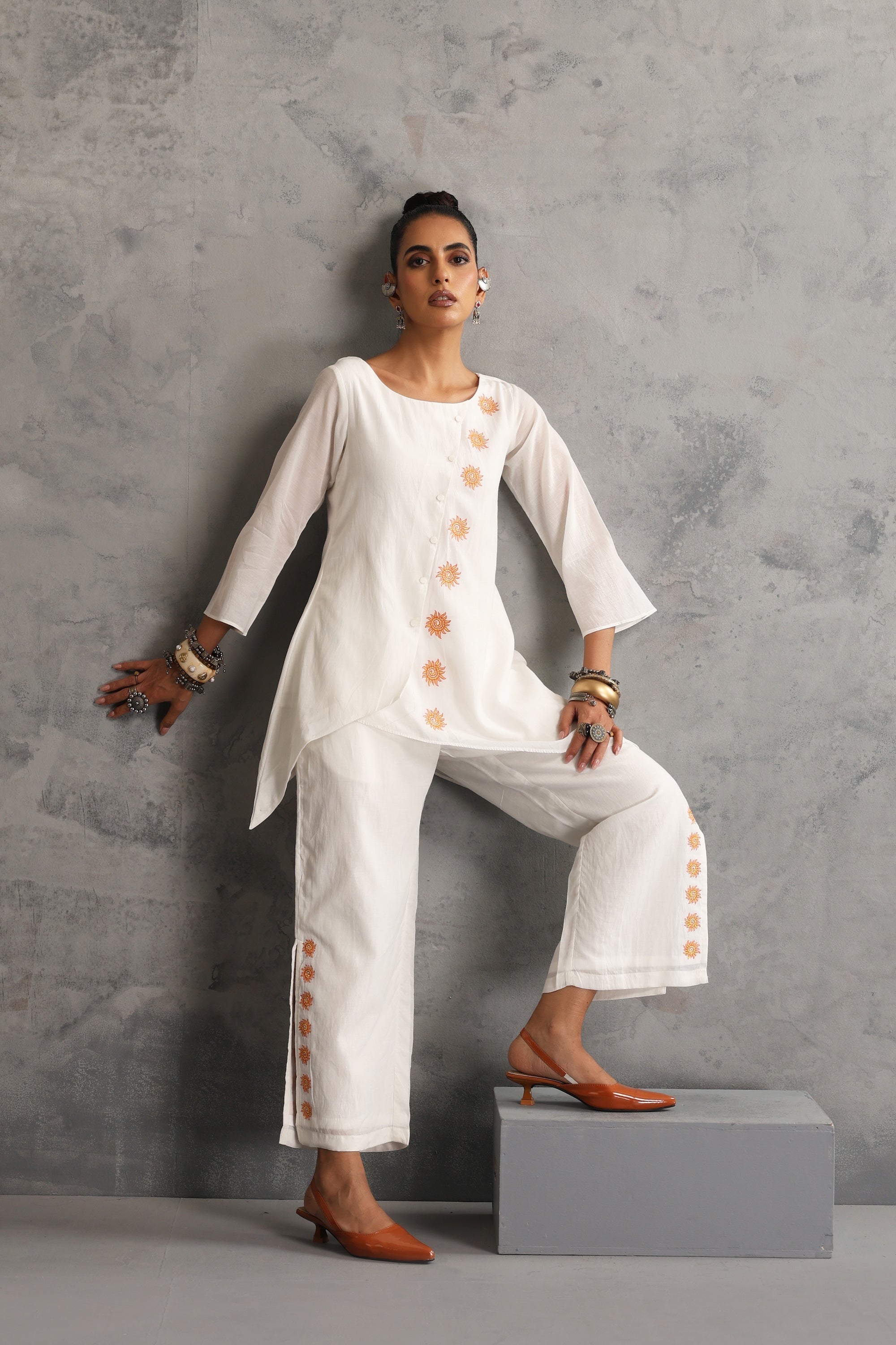 Ishwa Off White Embroidered Co-ord Set